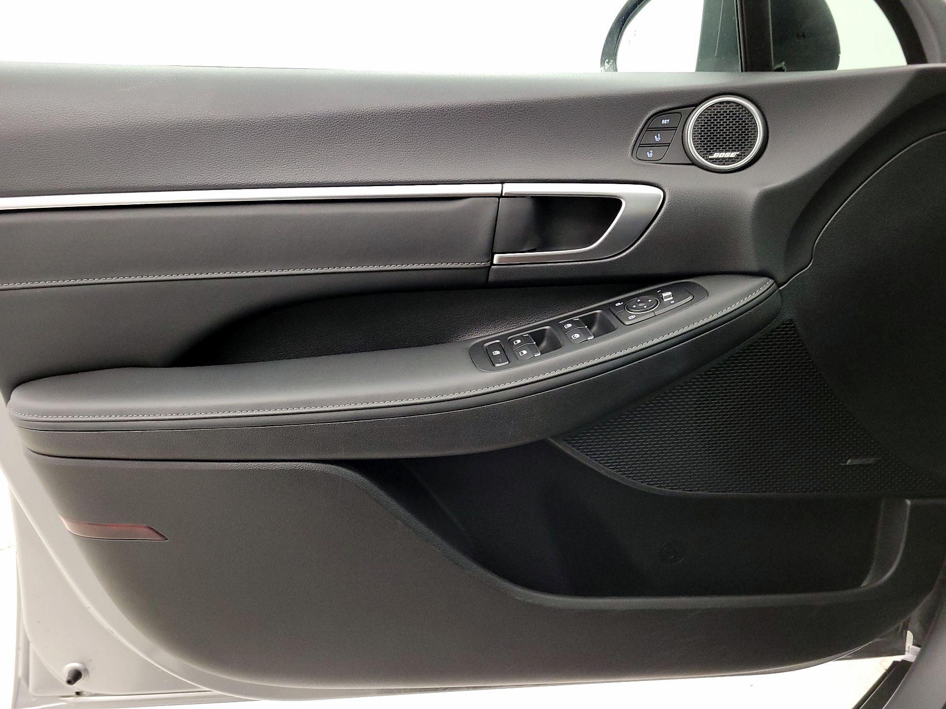 Thumbnail: 2021 Hyundai Sonata - 12