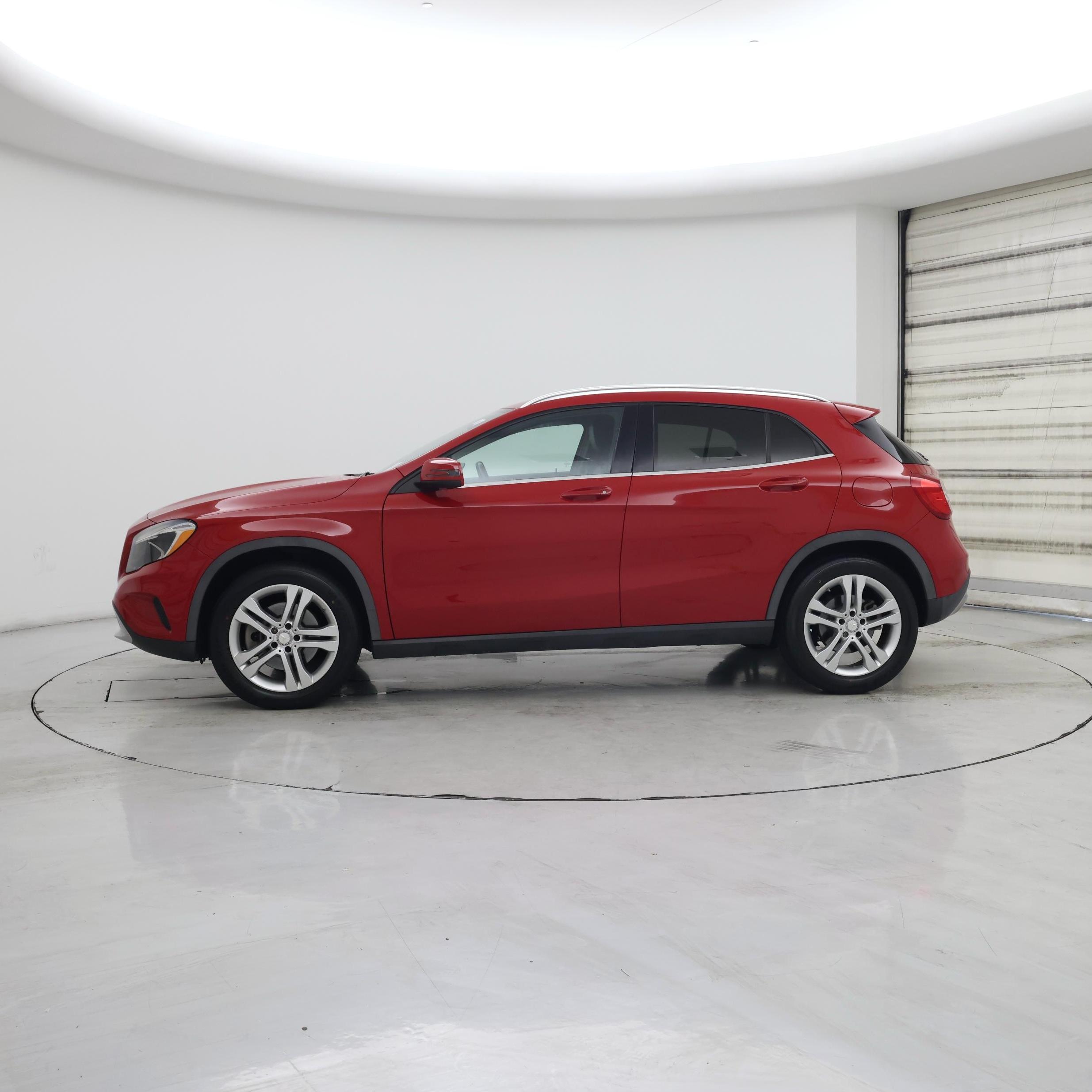 Thumbnail: 2015 Mercedes-Benz GLA - 3
