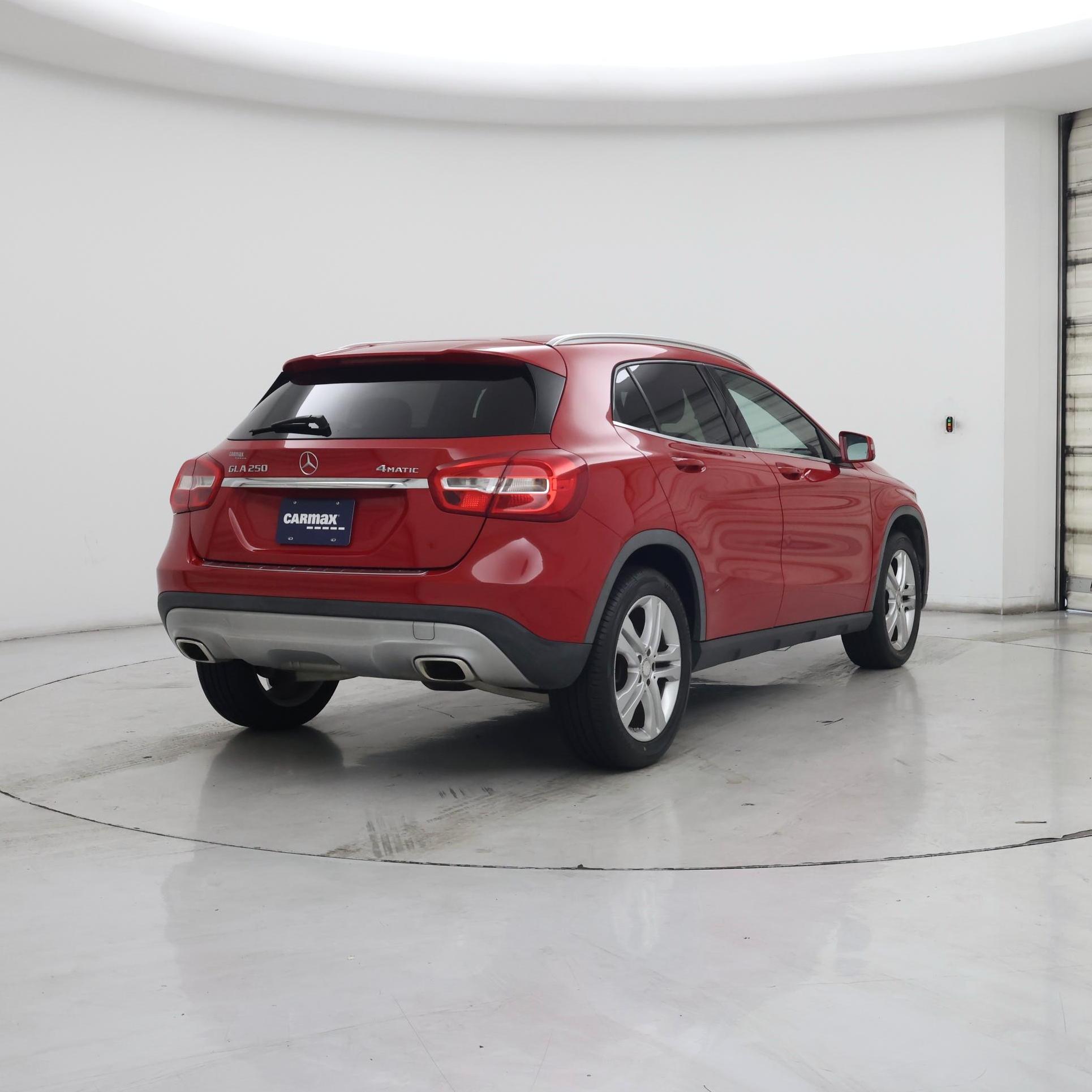 Thumbnail: 2015 Mercedes-Benz GLA - 8