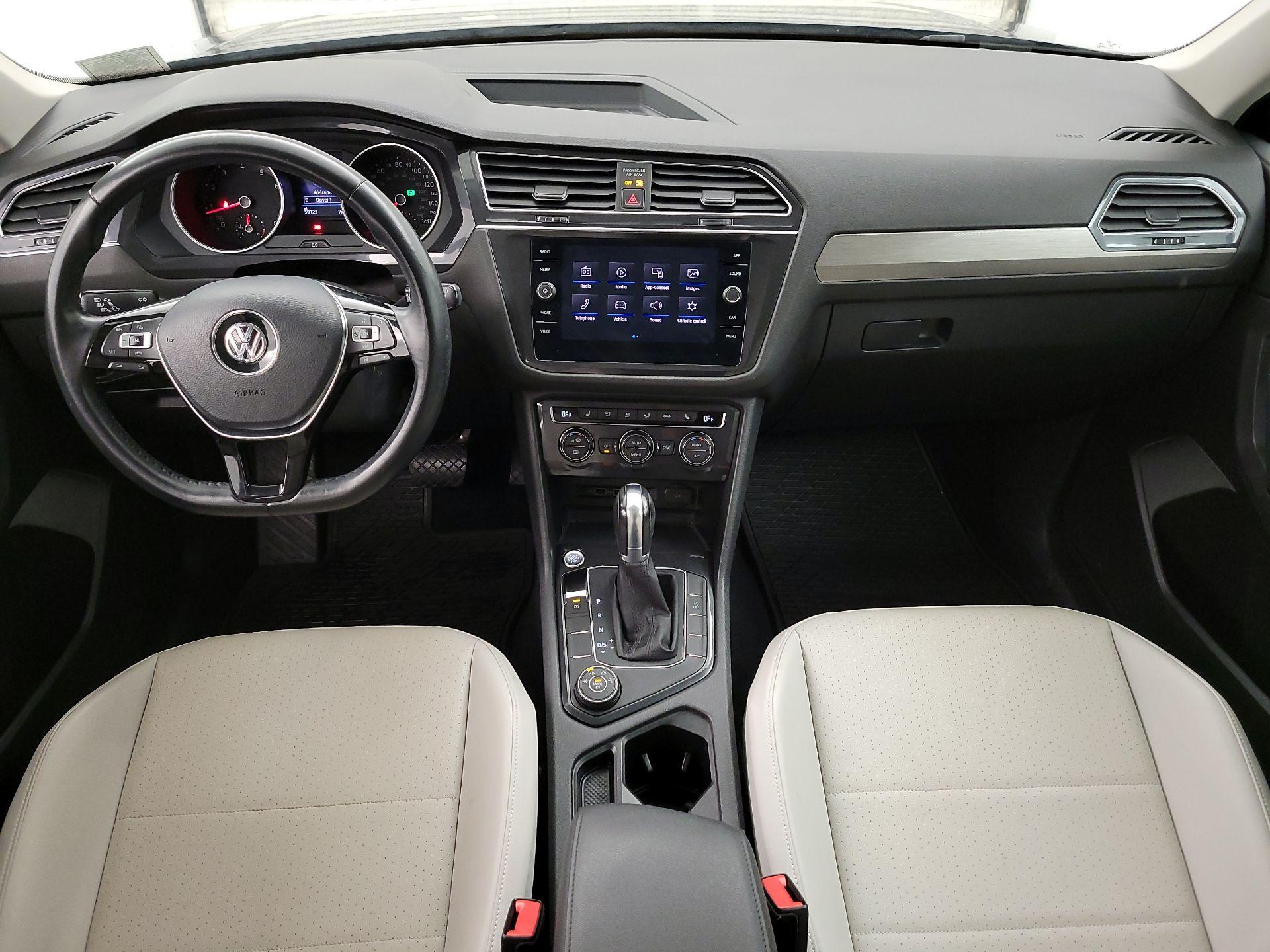 Thumbnail: 2019 Volkswagen Tiguan - 9