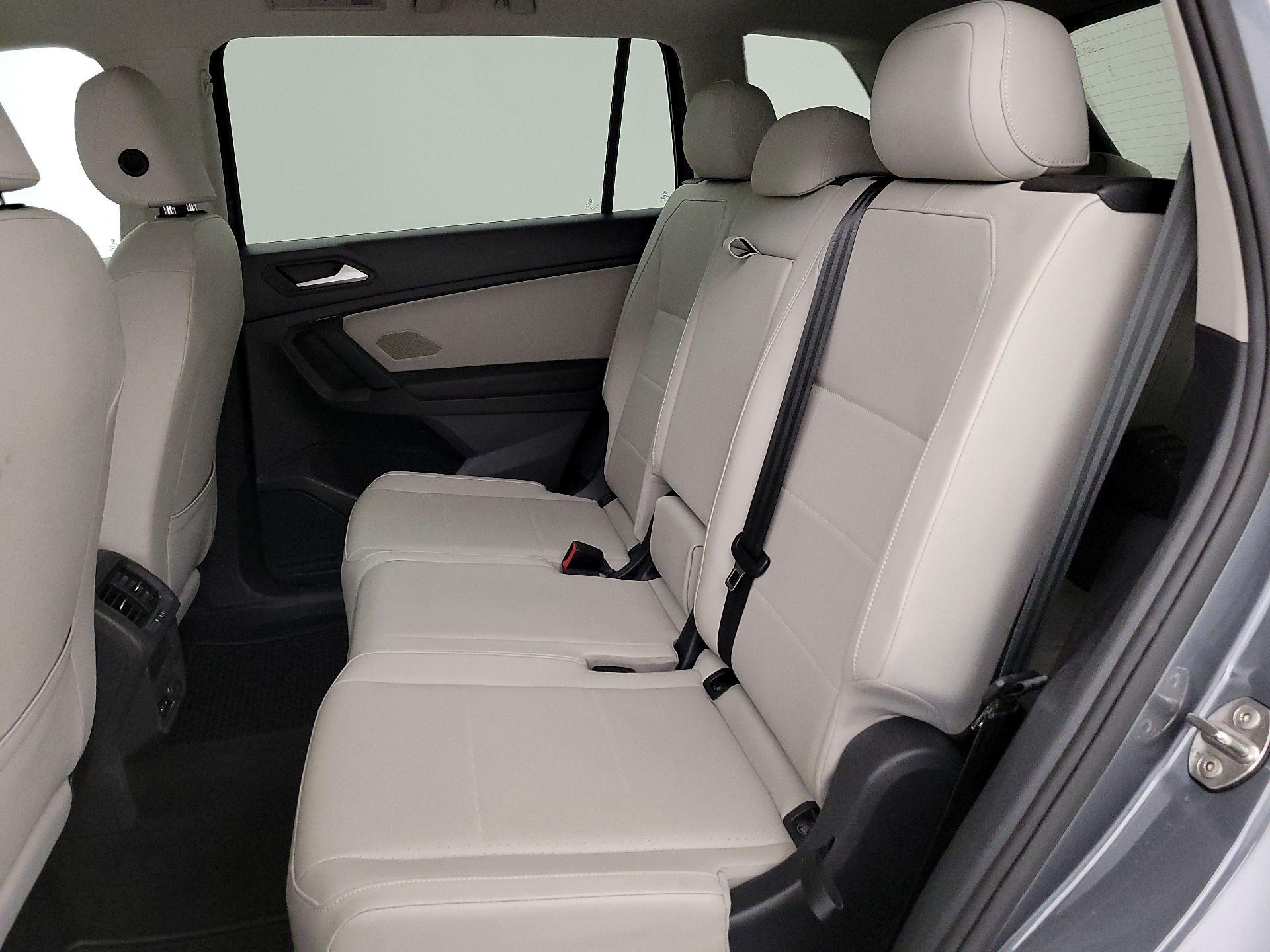 Thumbnail: 2019 Volkswagen Tiguan - 18