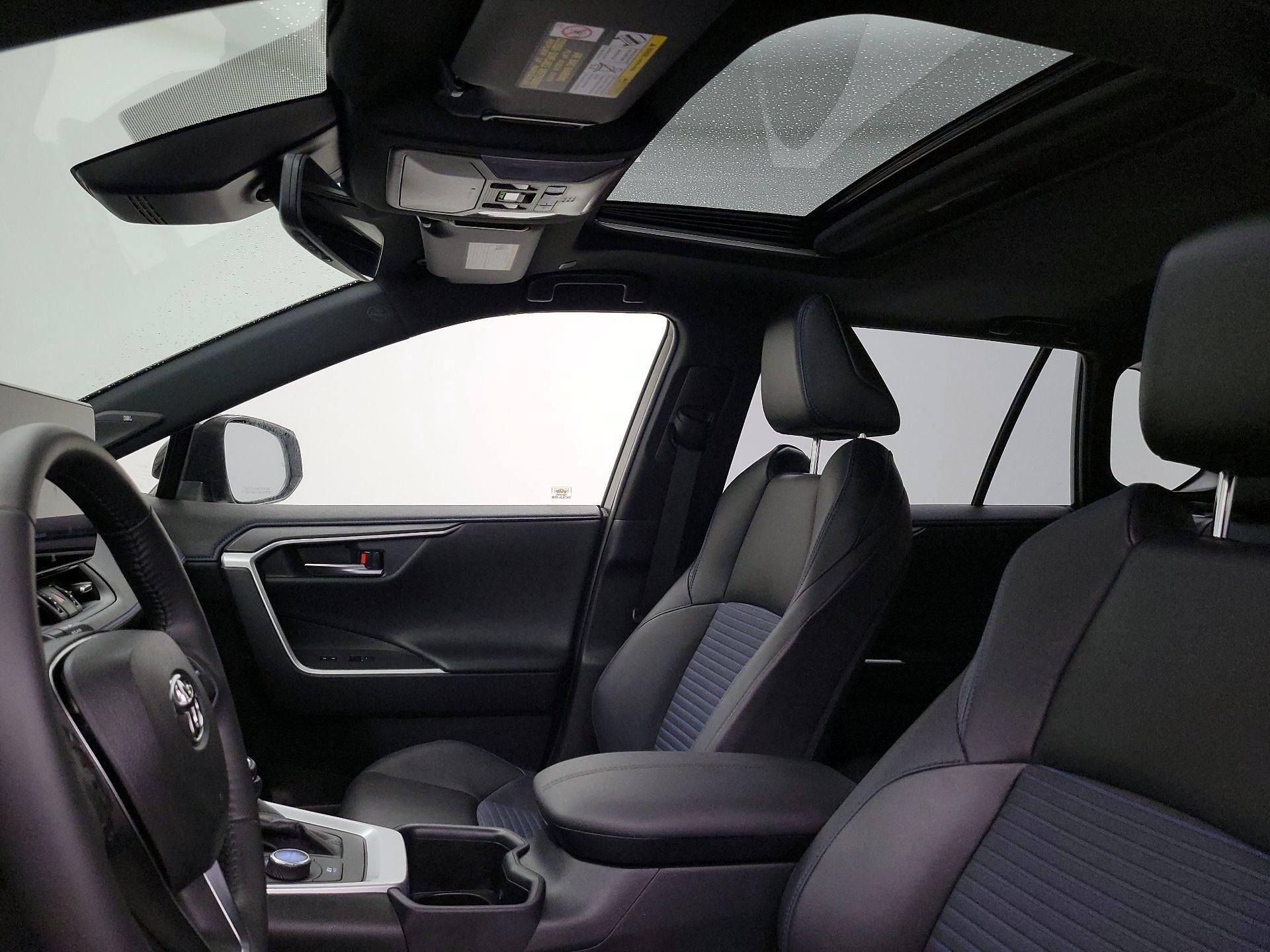Thumbnail: 2023 Toyota RAV4 - 19