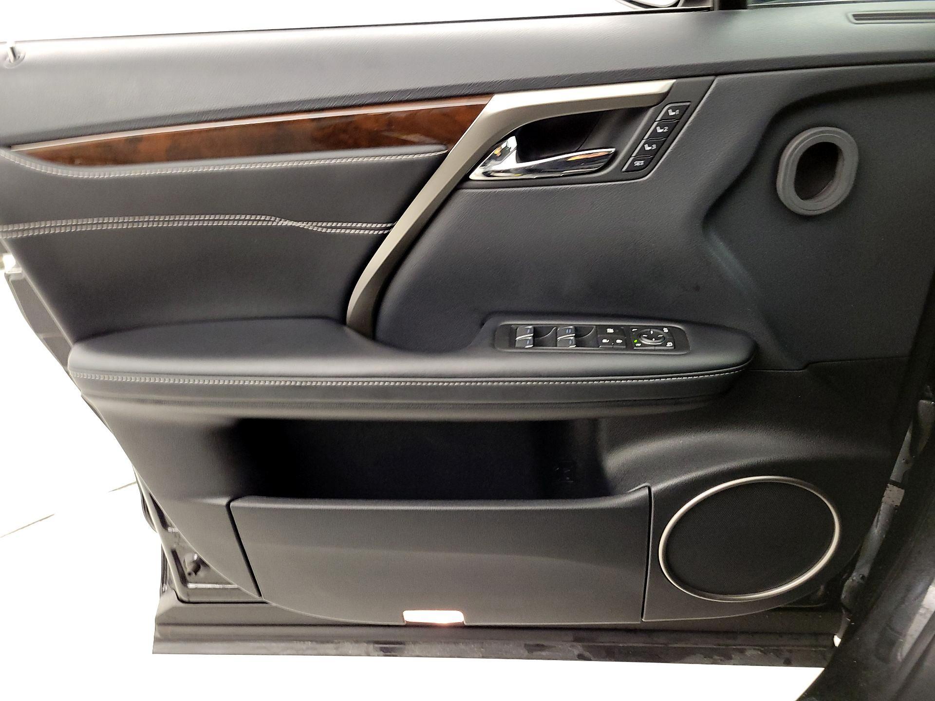 Thumbnail: 2019 Lexus RX - 12