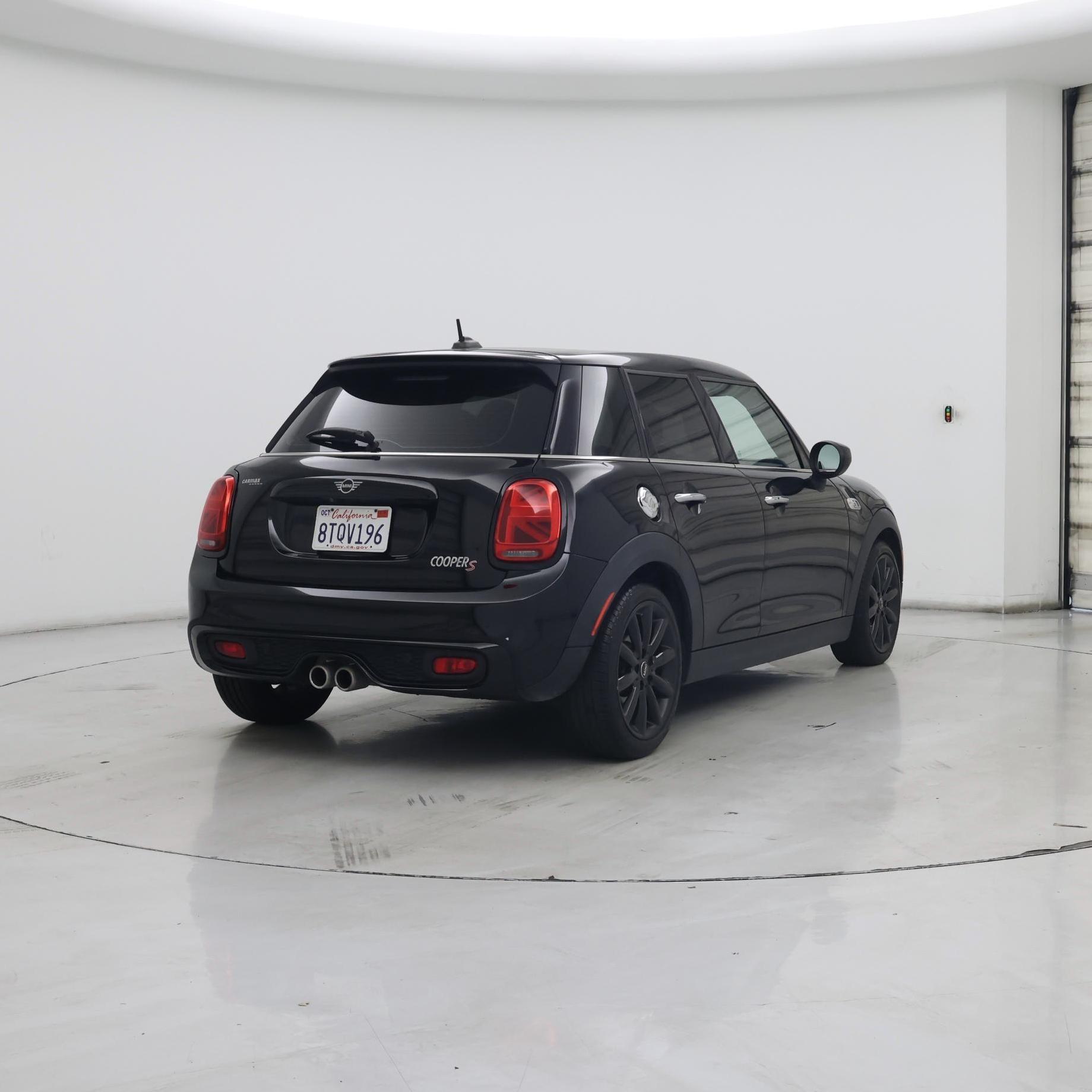 Thumbnail: 2020 MINI Cooper Hardtop - 8
