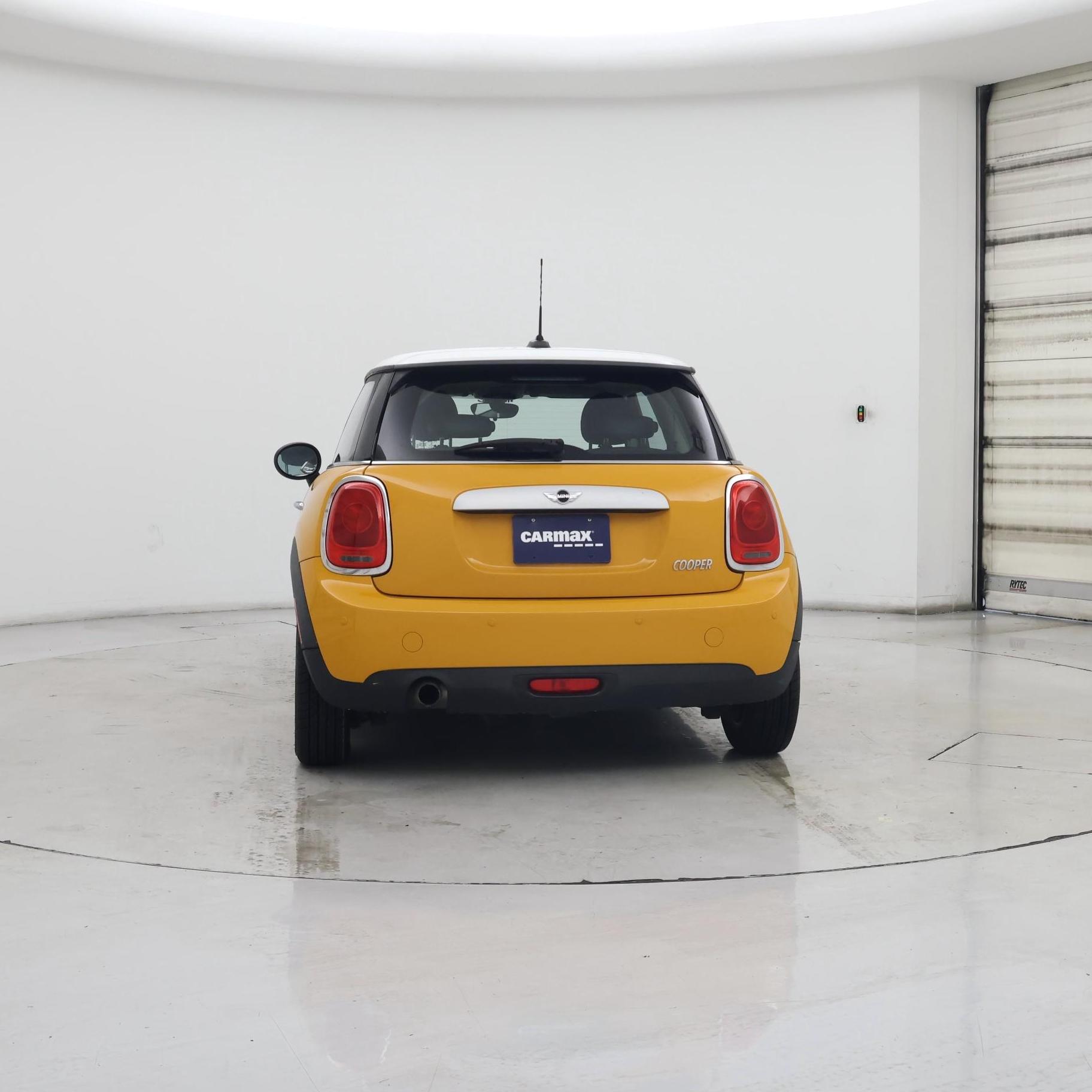 Thumbnail: 2015 MINI Cooper Hardtop - 6