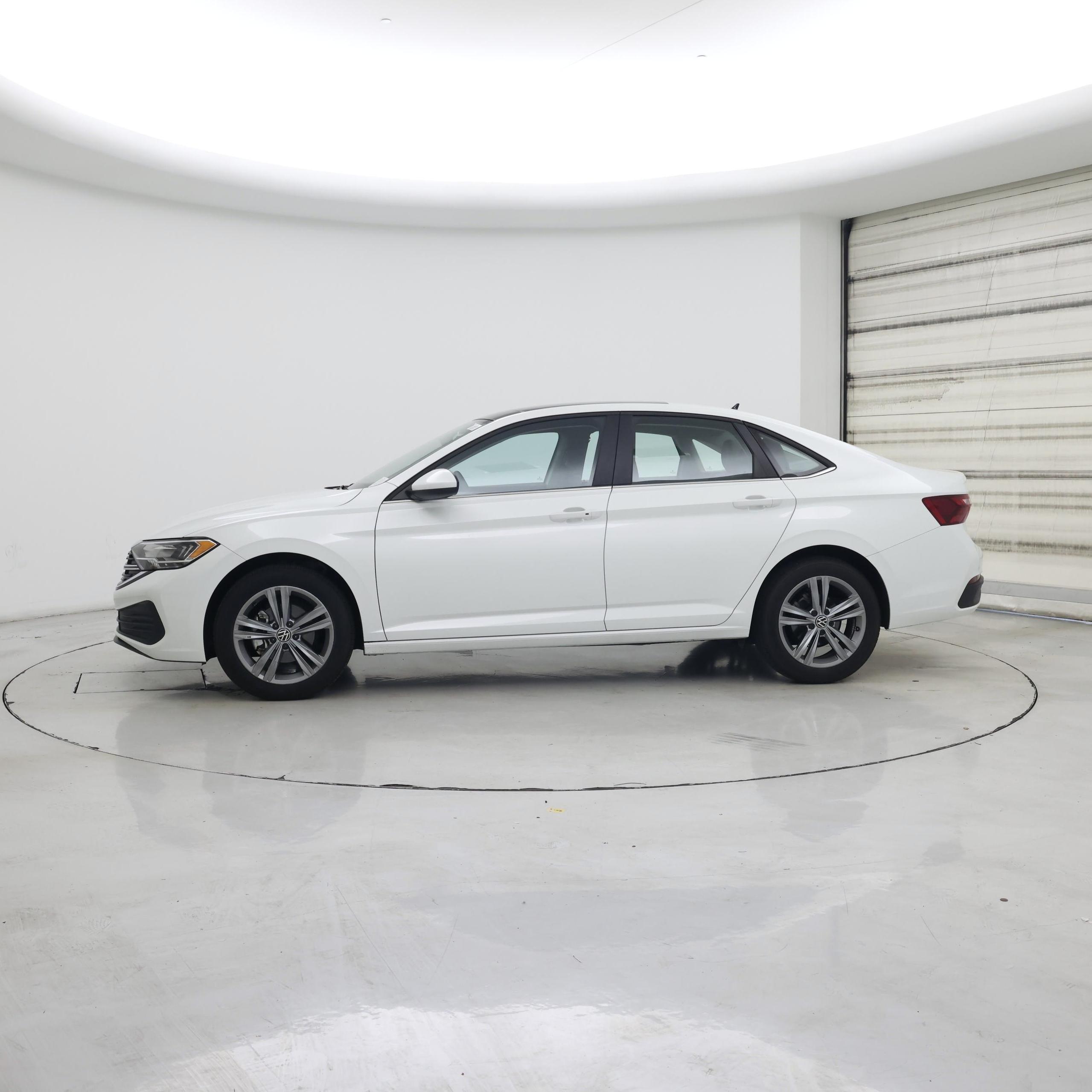 Thumbnail: 2024 Volkswagen Jetta - 3