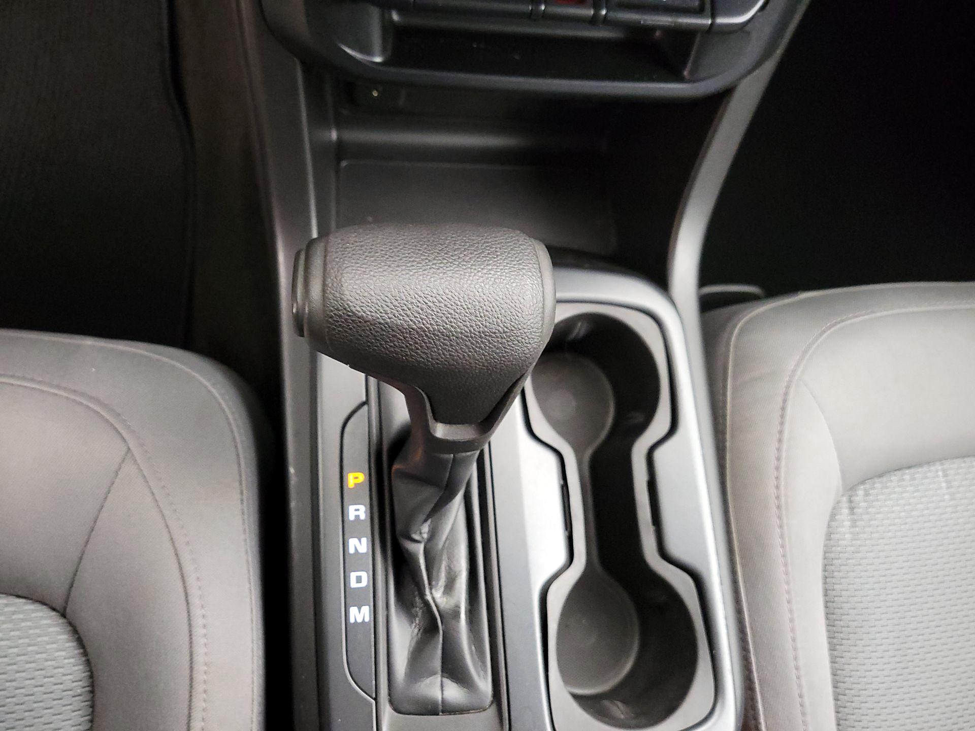 Thumbnail: 2015 Chevrolet Colorado - 17