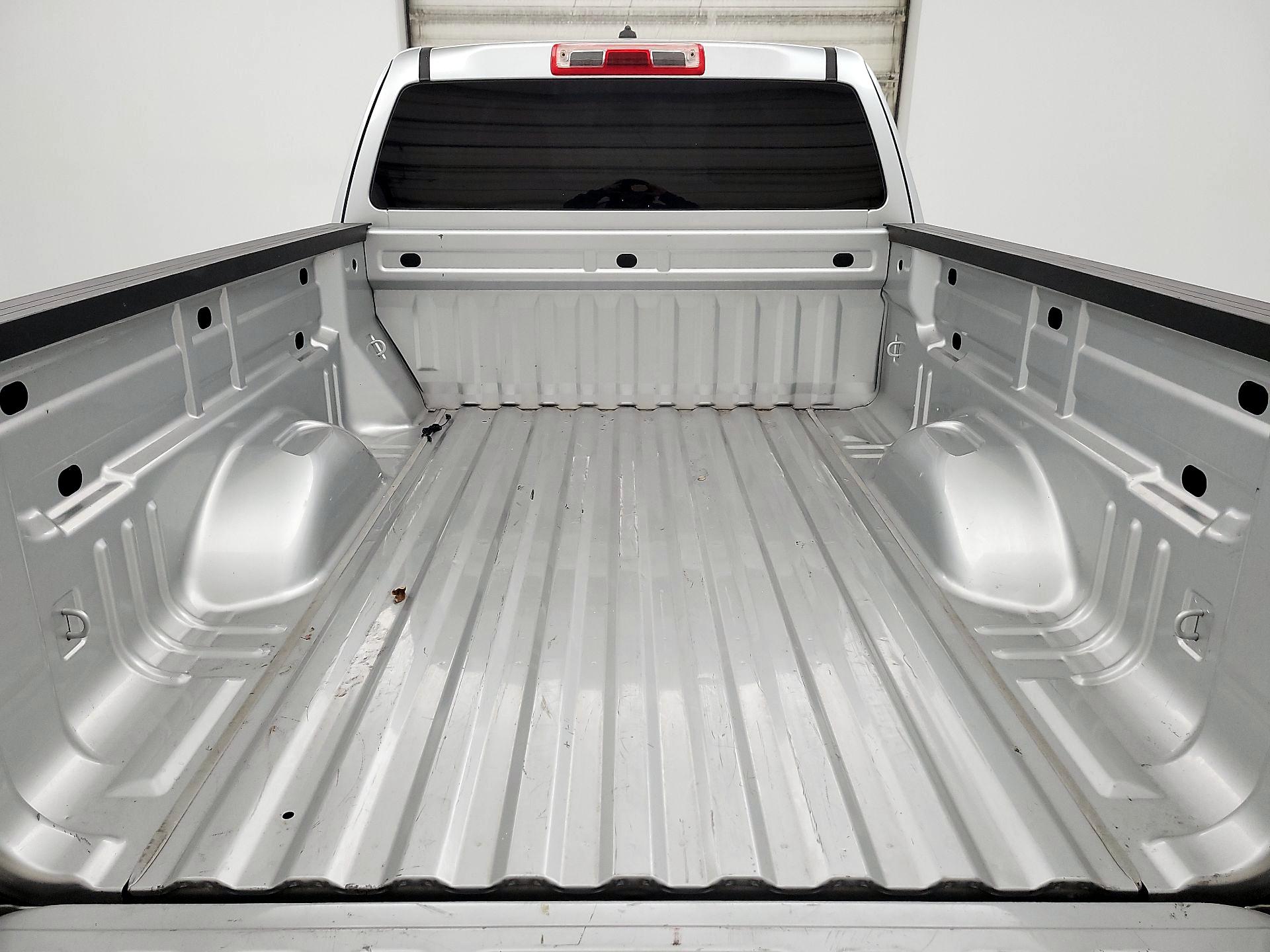 Thumbnail: 2015 Chevrolet Colorado - 20