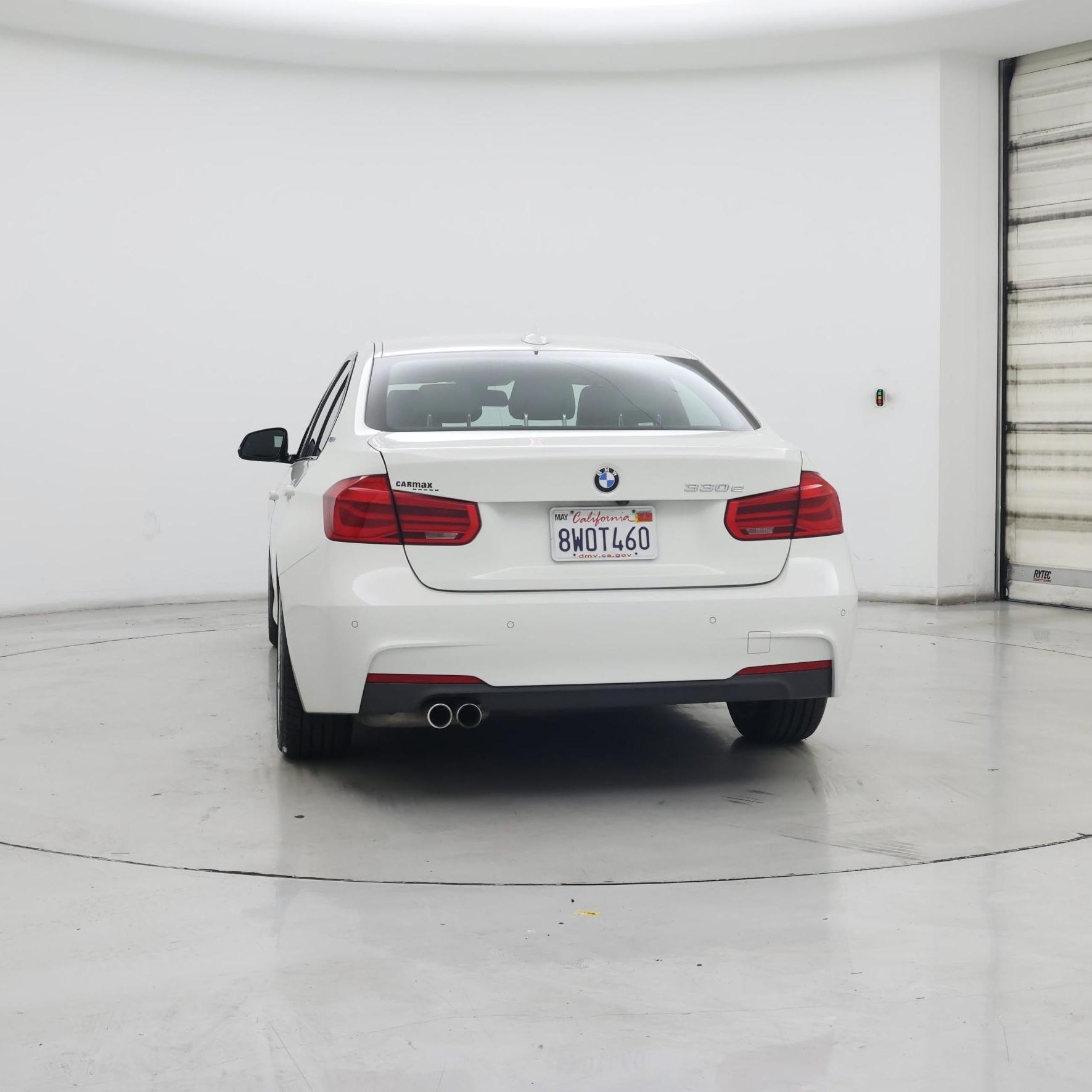 Thumbnail: 2018 BMW 3 Series - 6