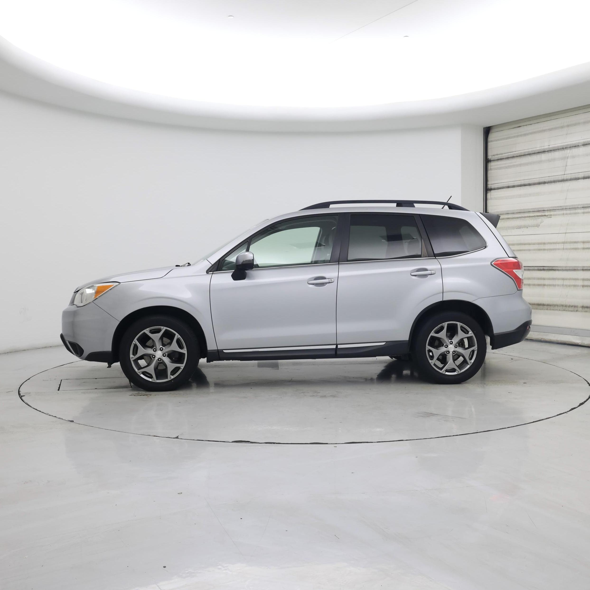 Thumbnail: 2015 Subaru Forester - 3