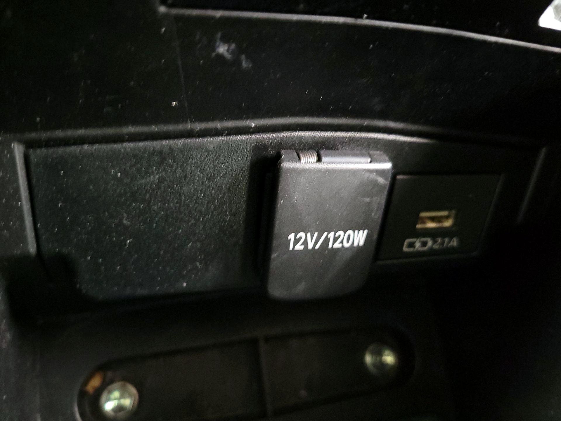 Thumbnail: 2021 Toyota Corolla - 17