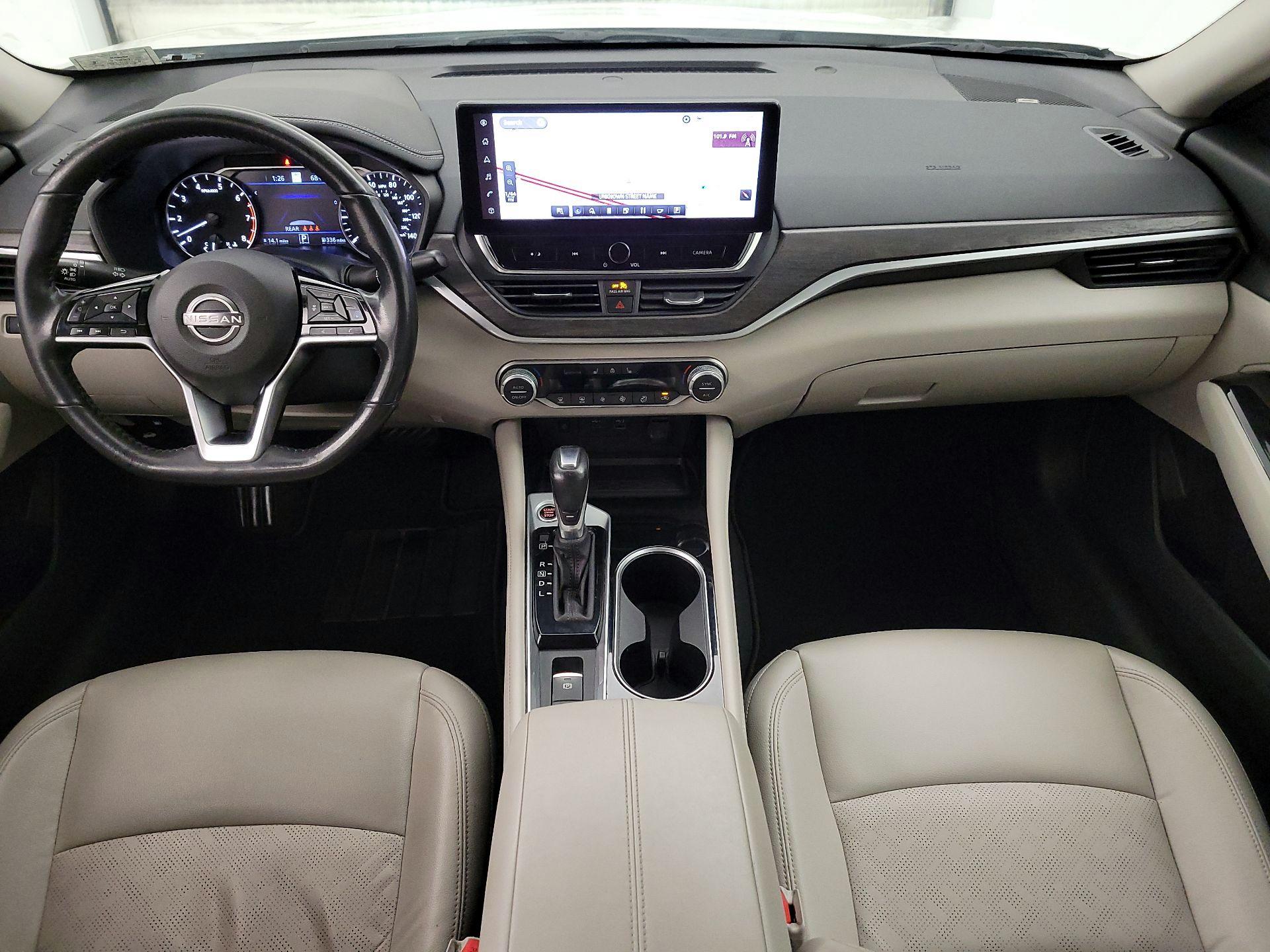 Thumbnail: 2023 Nissan Altima - 9