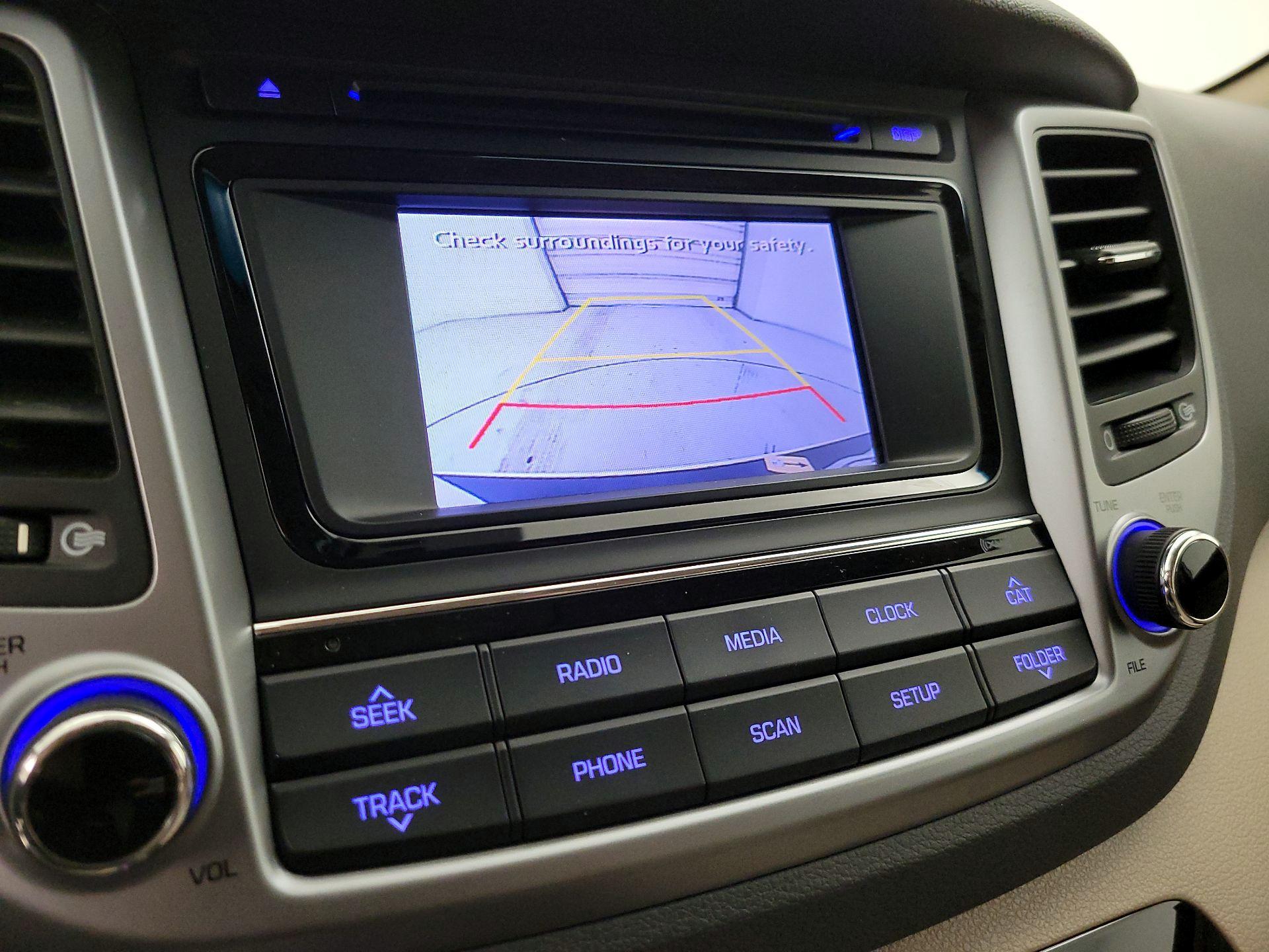 Thumbnail: 2016 Hyundai Tucson - 14