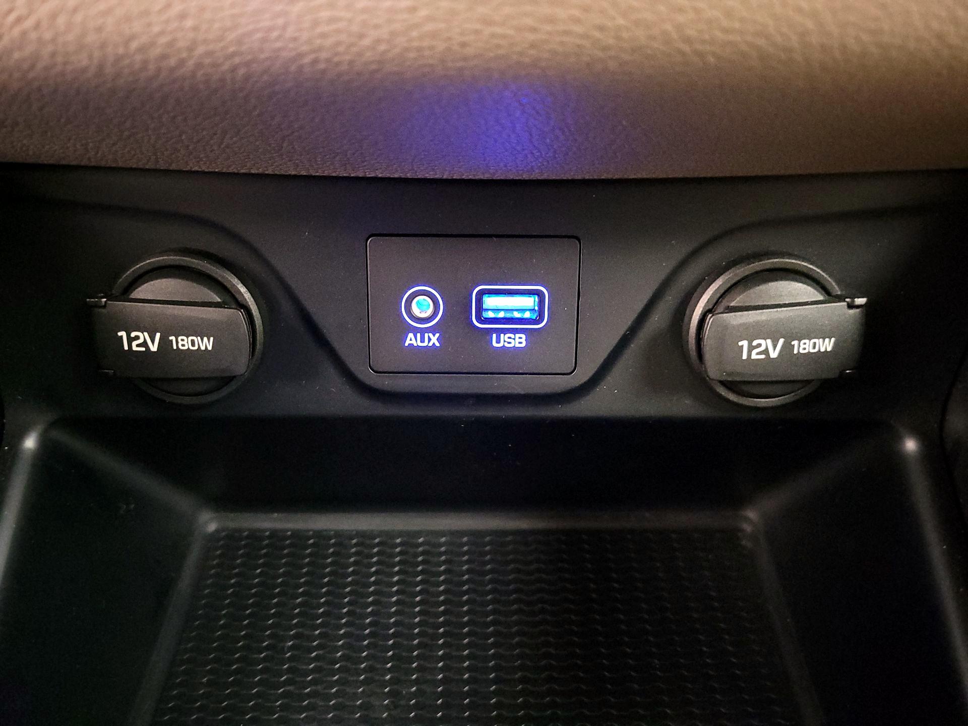 Thumbnail: 2016 Hyundai Tucson - 18