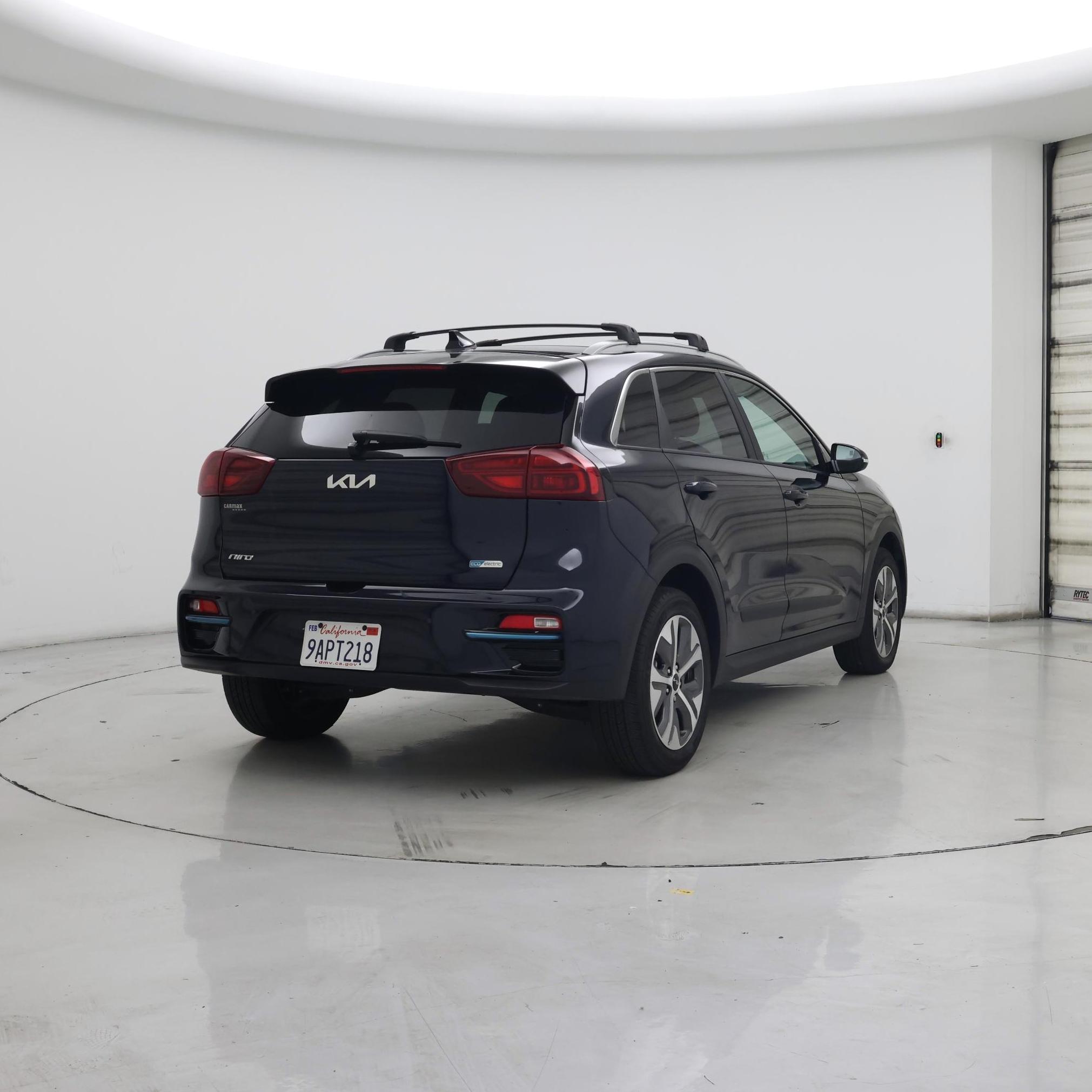 Thumbnail: 2022 Kia Niro - 8