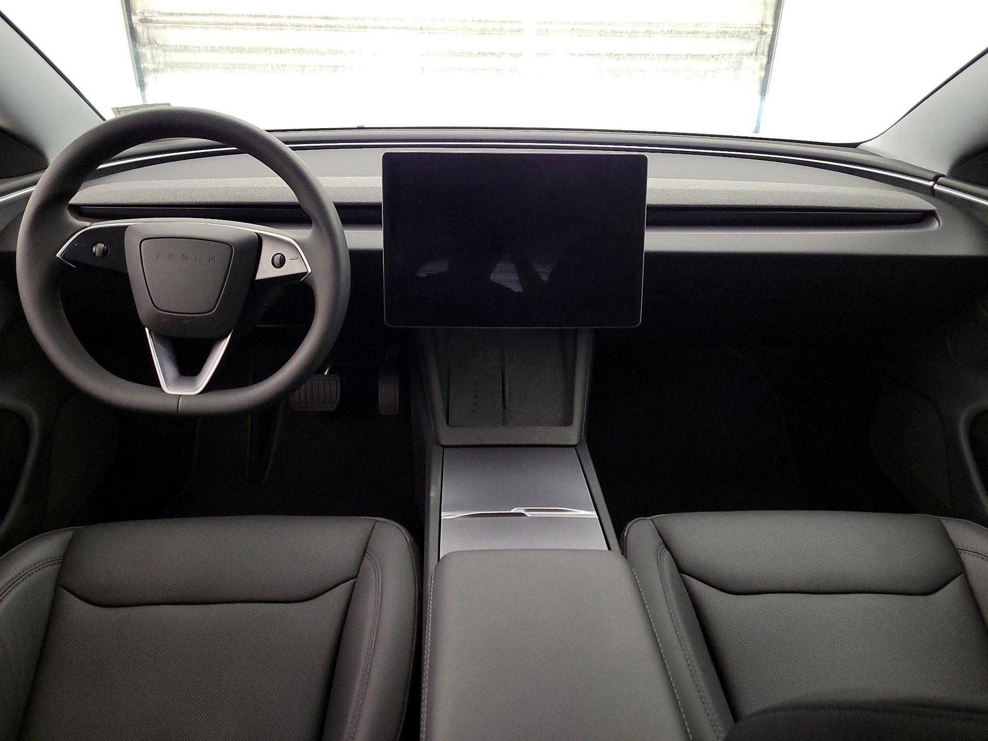Thumbnail: 2025 Tesla Model 3 - 9