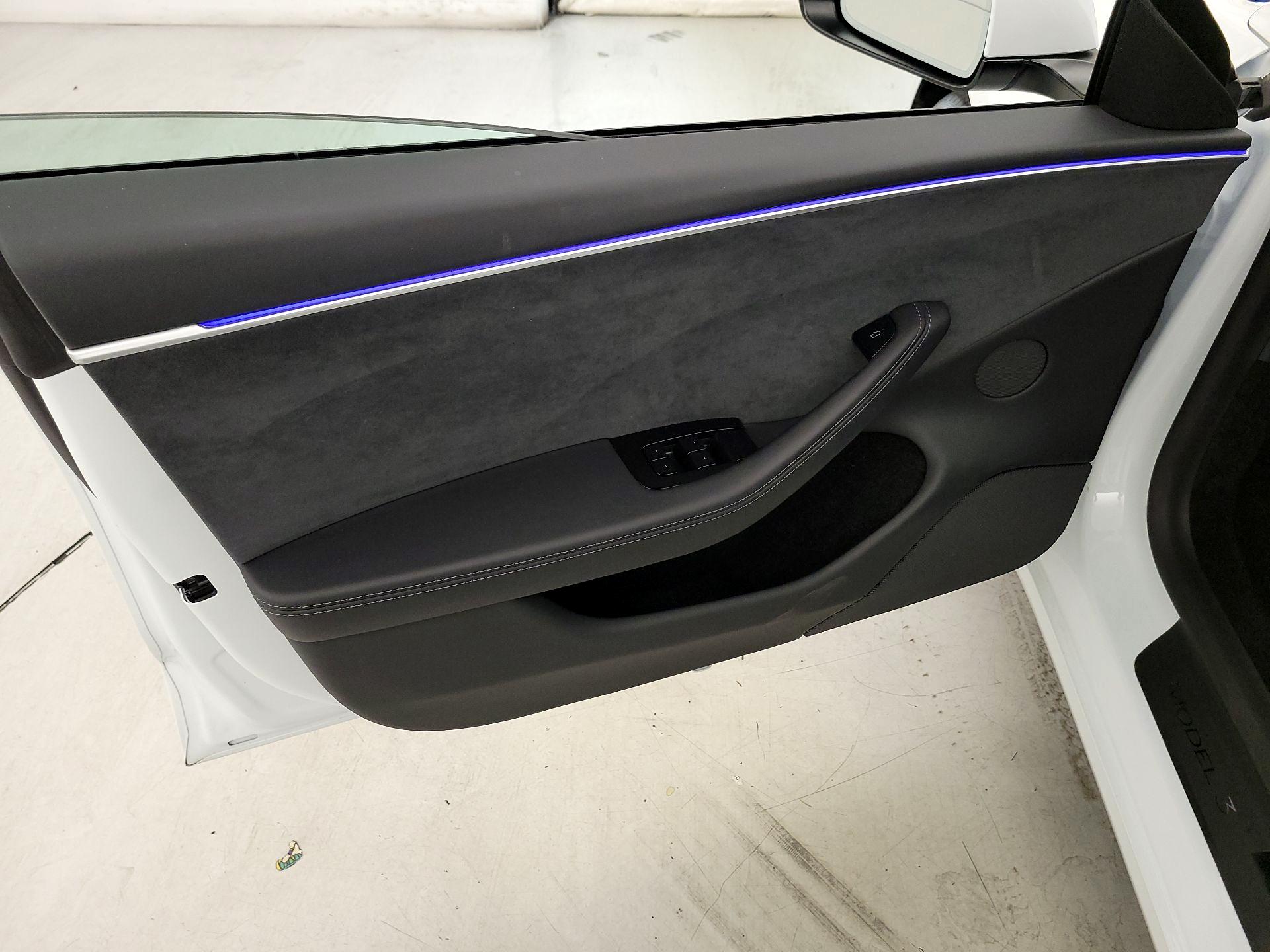 Thumbnail: 2025 Tesla Model 3 - 12