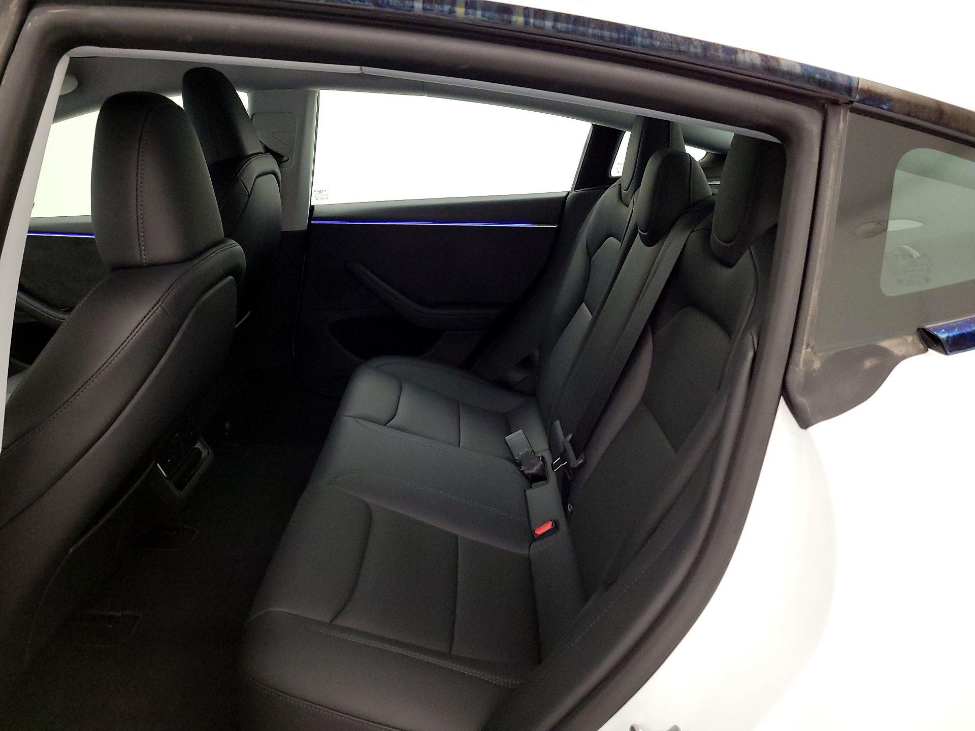 Thumbnail: 2025 Tesla Model 3 - 18