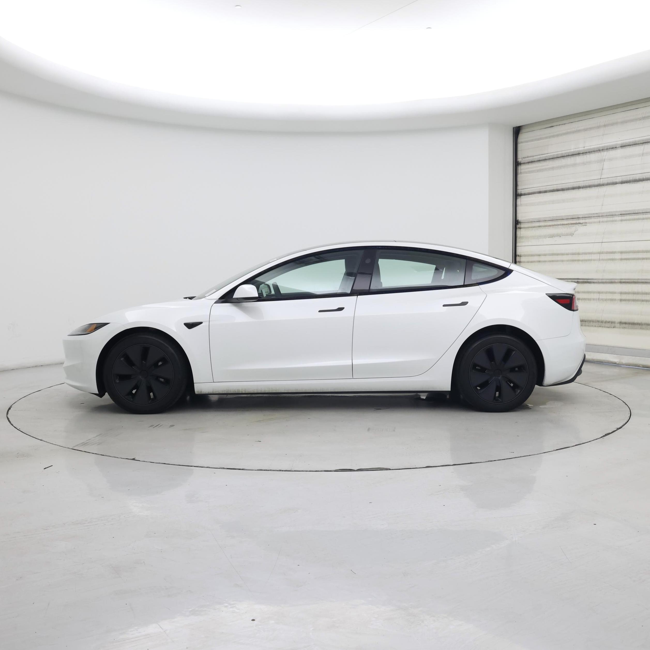 Thumbnail: 2025 Tesla Model 3 - 3