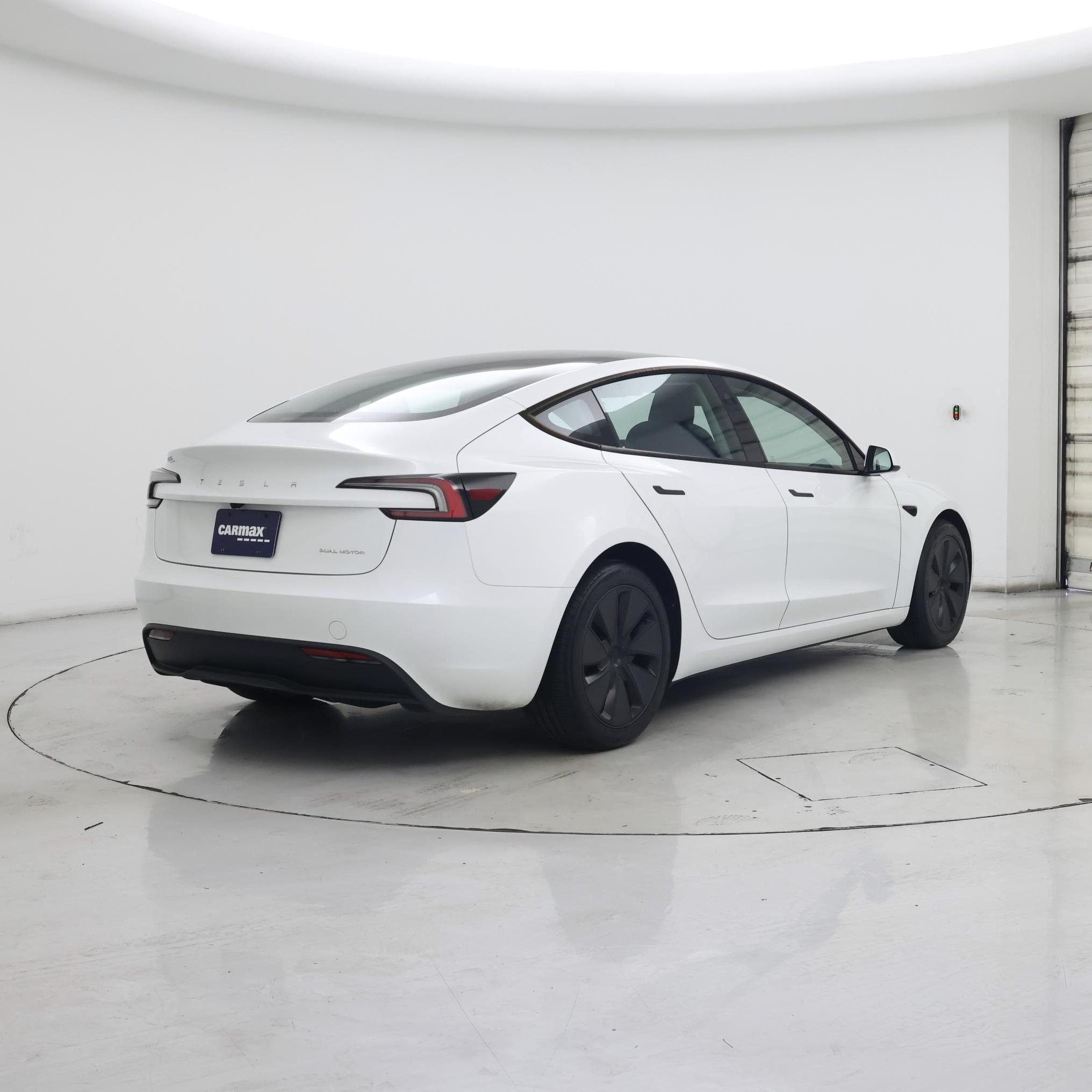 Thumbnail: 2025 Tesla Model 3 - 8