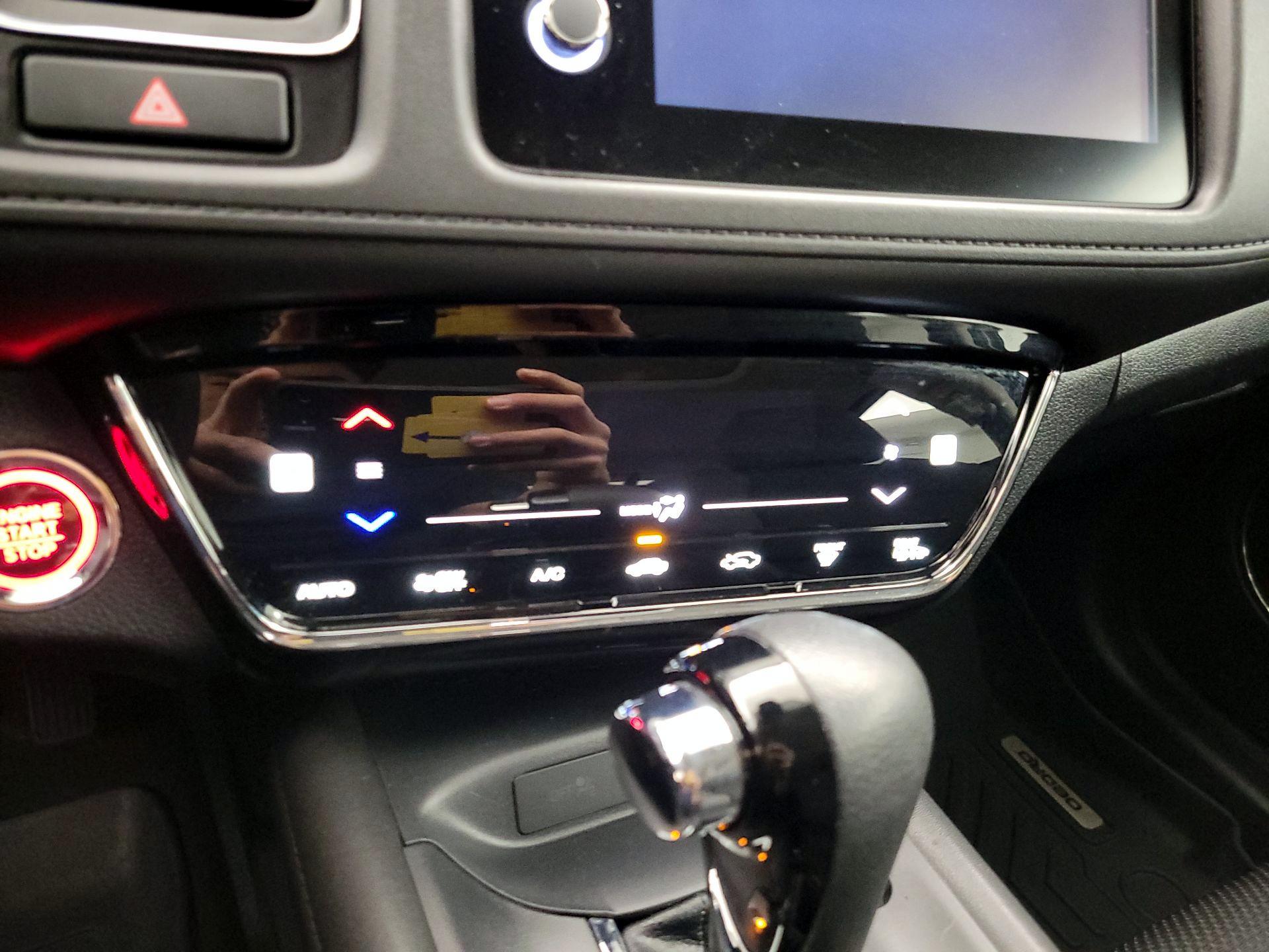 Thumbnail: 2022 Honda HR-V - 16