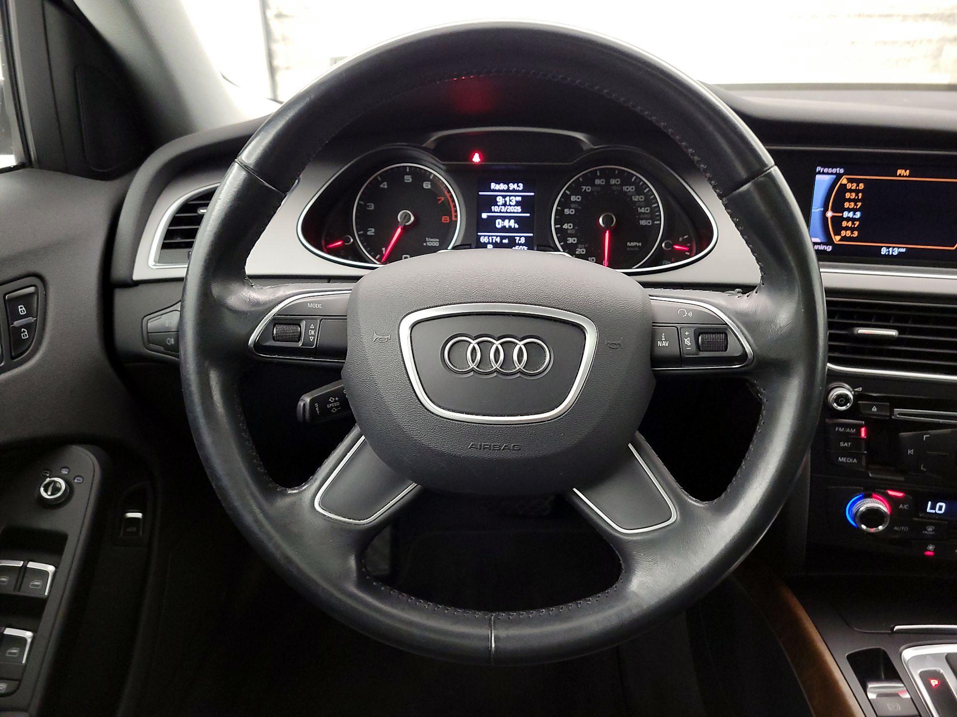 Thumbnail: 2015 Audi A4 - 10