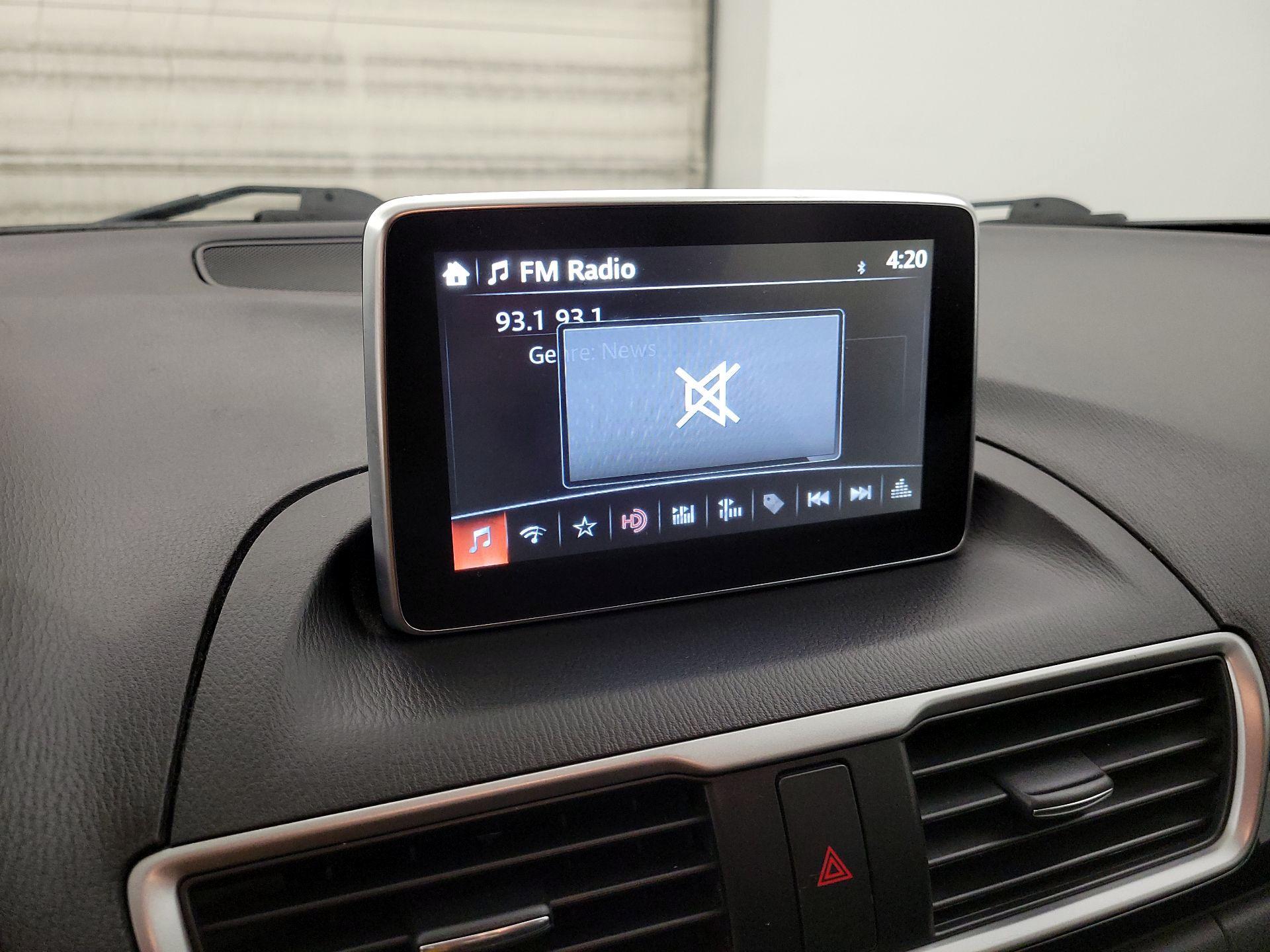 Thumbnail: 2015 Mazda Mazda3 - 16