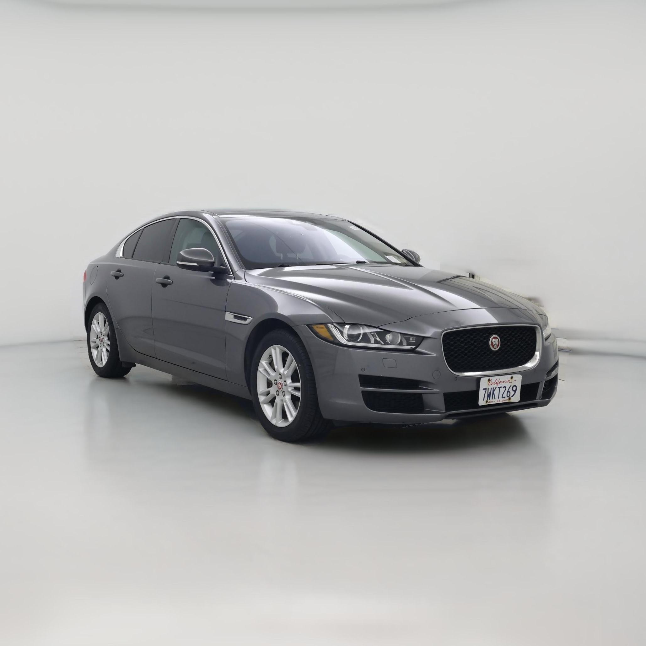 Thumbnail: 2017 Jaguar XE - 1