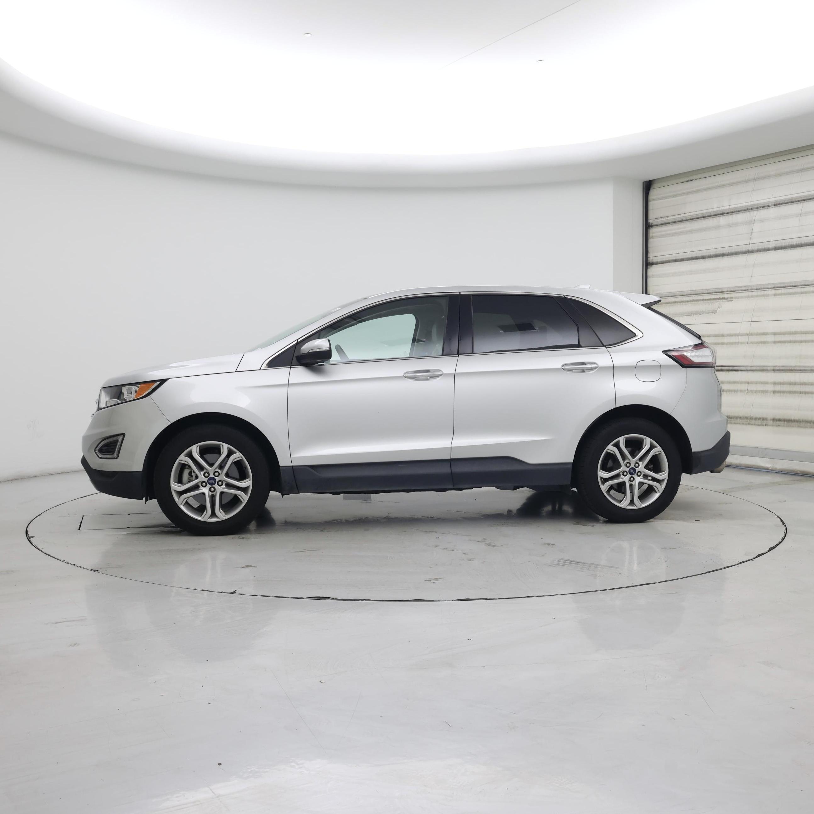 Thumbnail: 2018 Ford Edge - 3