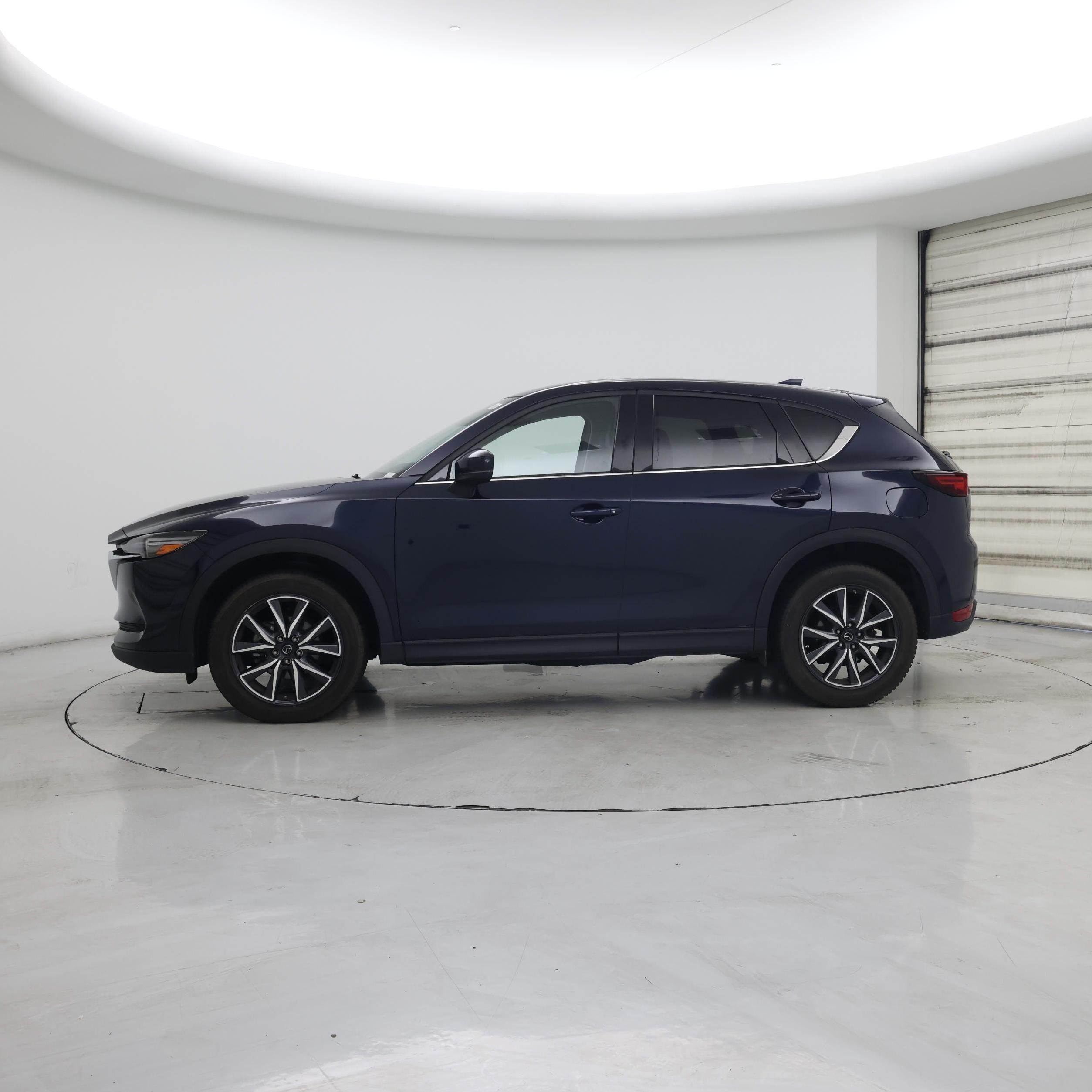 Thumbnail: 2018 Mazda CX-5 - 3