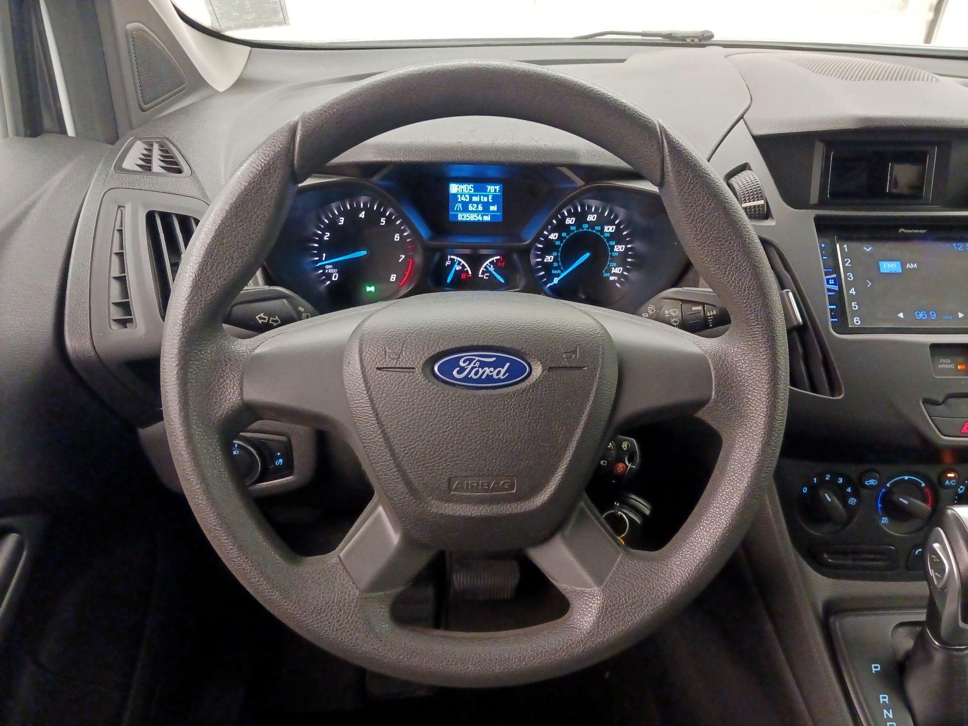 Thumbnail: 2016 Ford Transit Series - 10