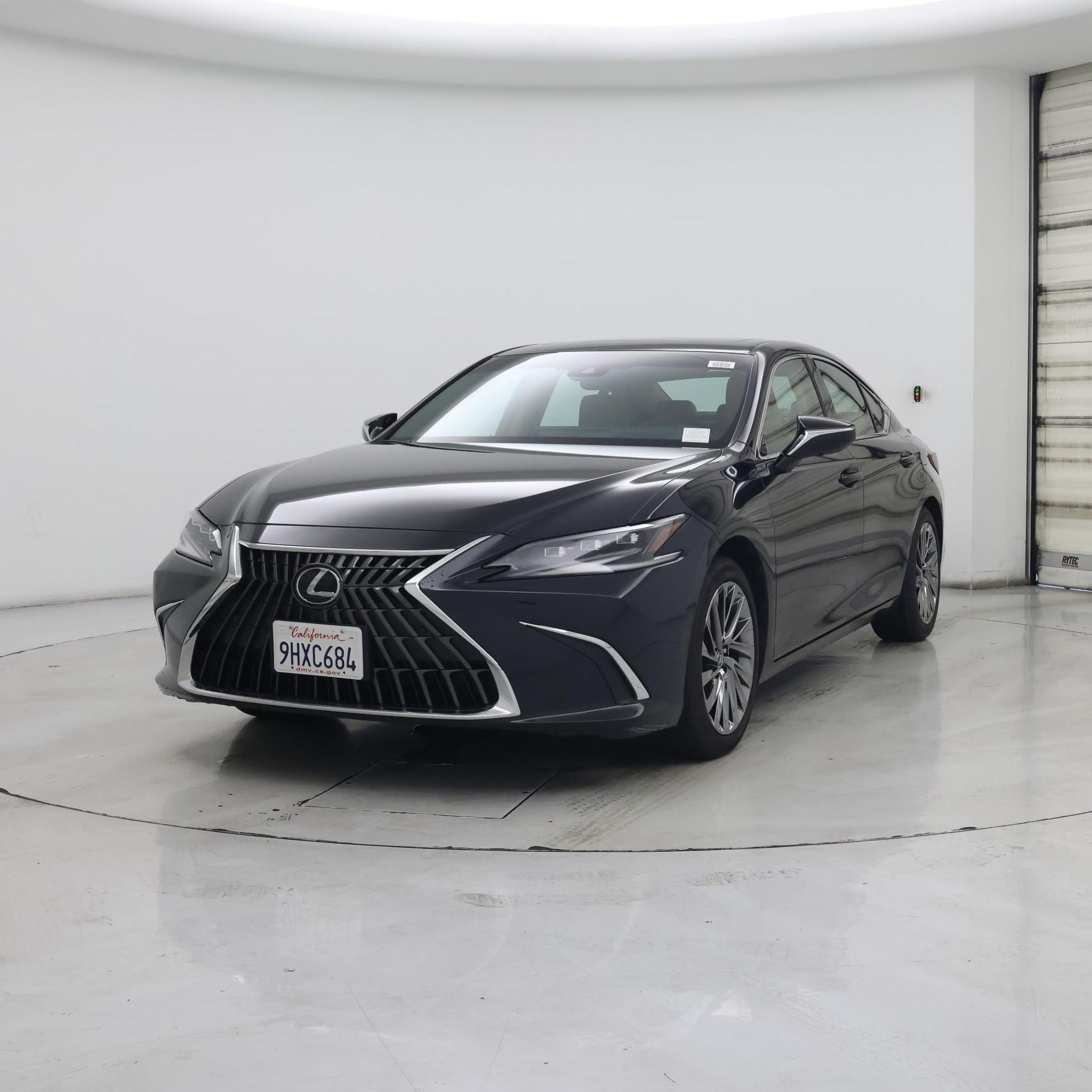Thumbnail: 2024 Lexus ES - 4