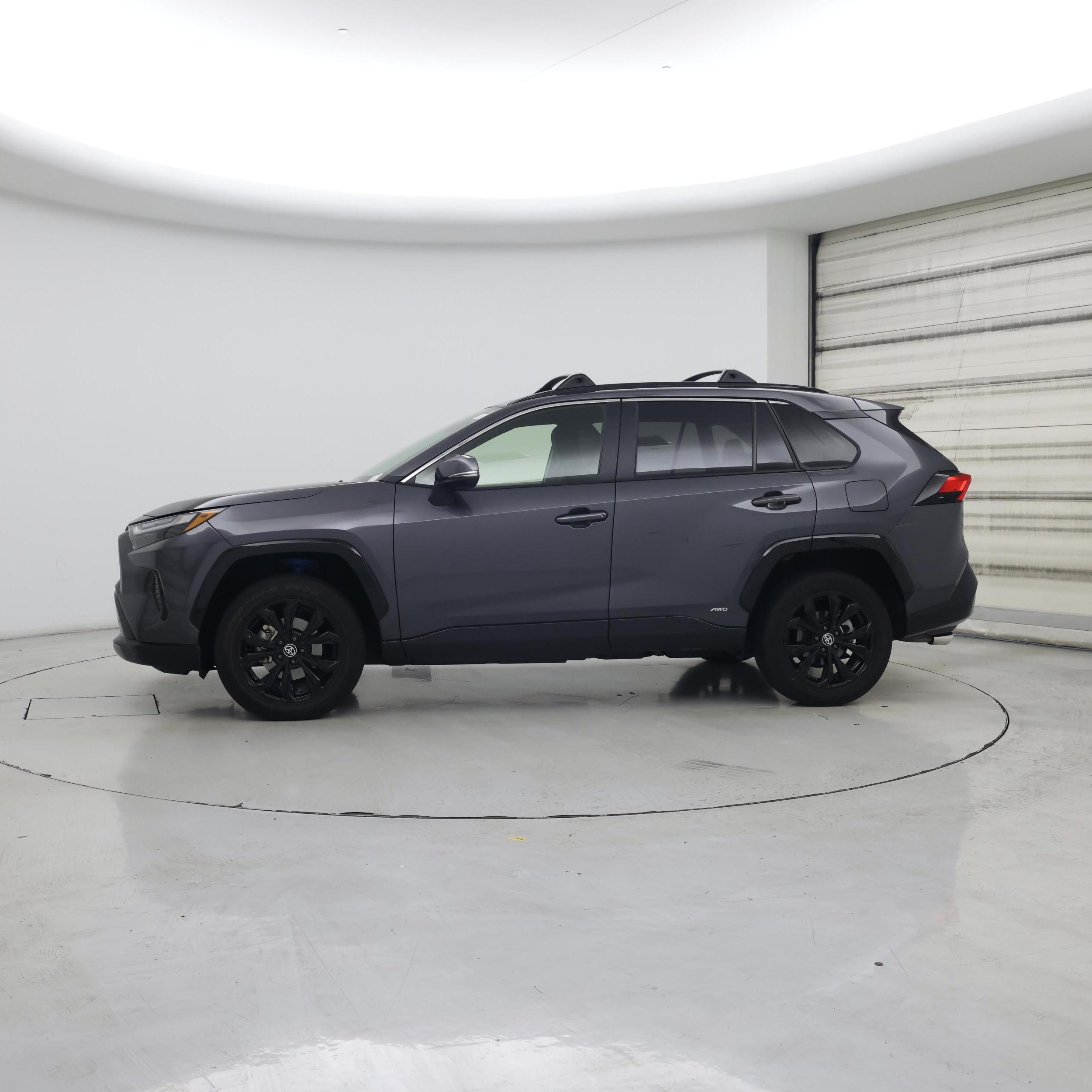 Thumbnail: 2023 Toyota RAV4 - 3