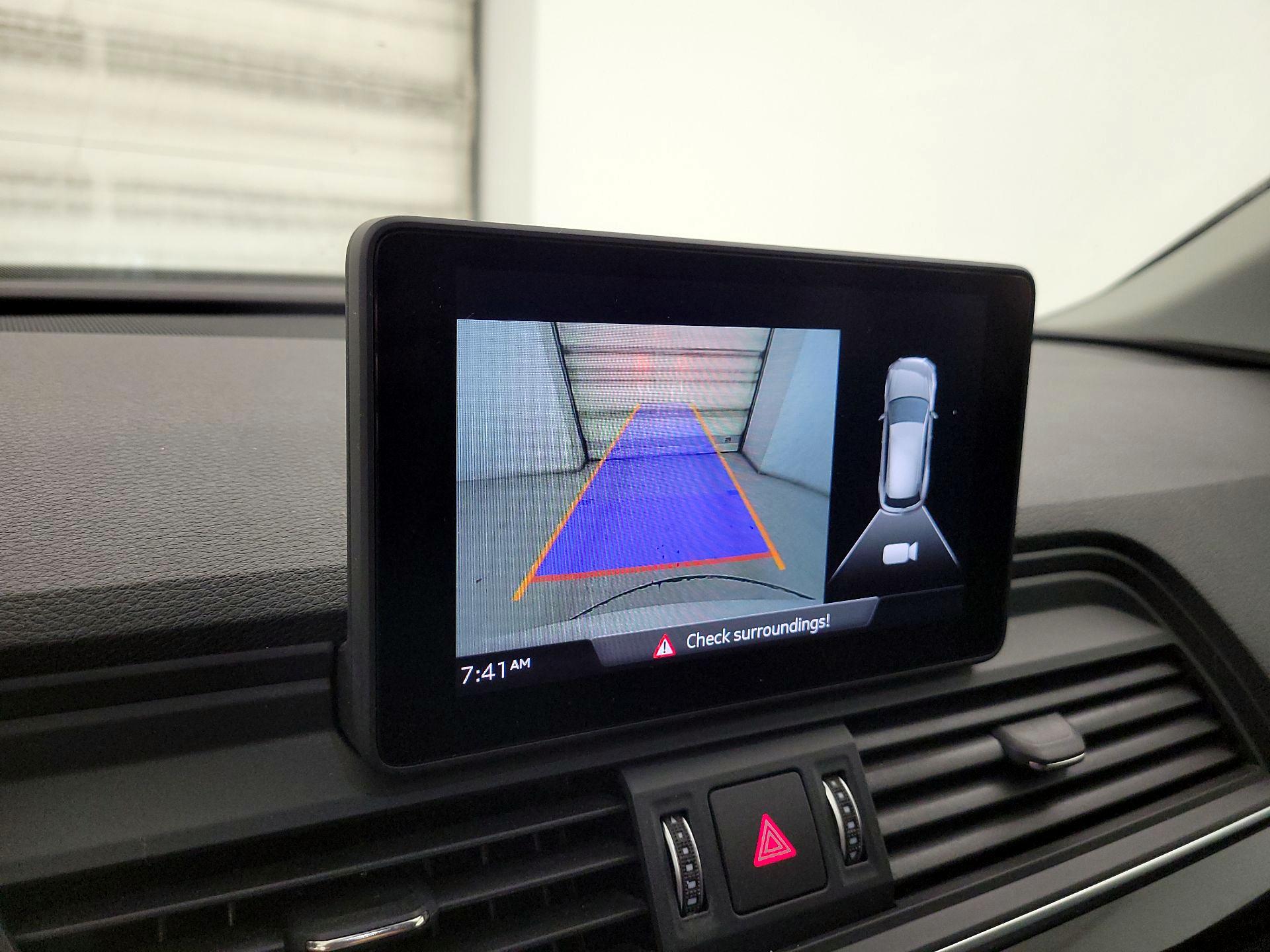 Thumbnail: 2019 Audi Q5 - 15