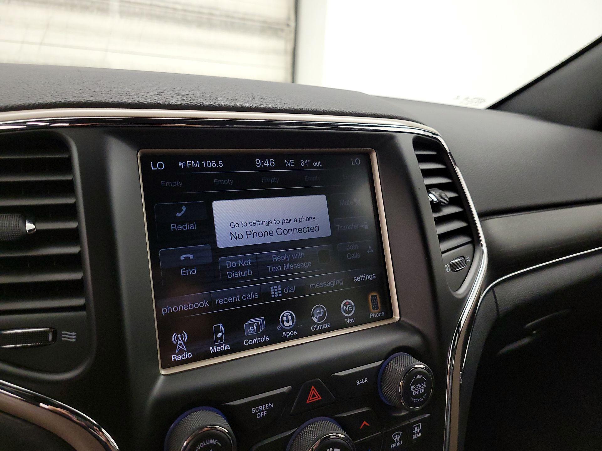 Thumbnail: 2015 Jeep Grand Cherokee - 15