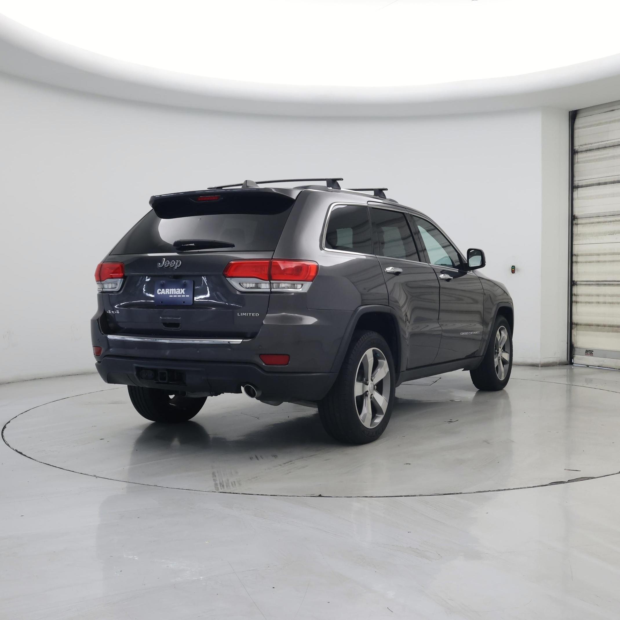 Thumbnail: 2015 Jeep Grand Cherokee - 8