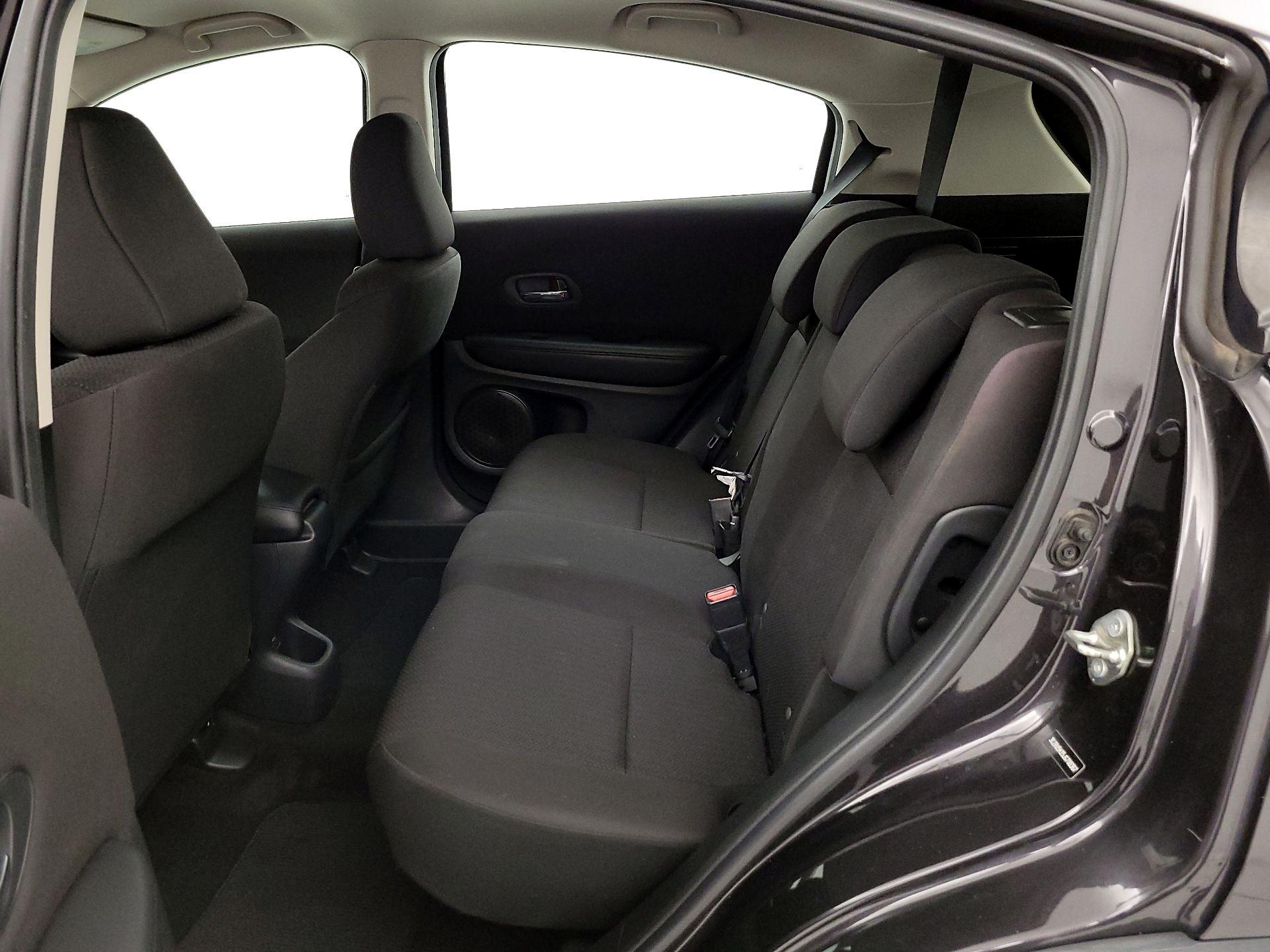 Thumbnail: 2018 Honda HR-V - 19