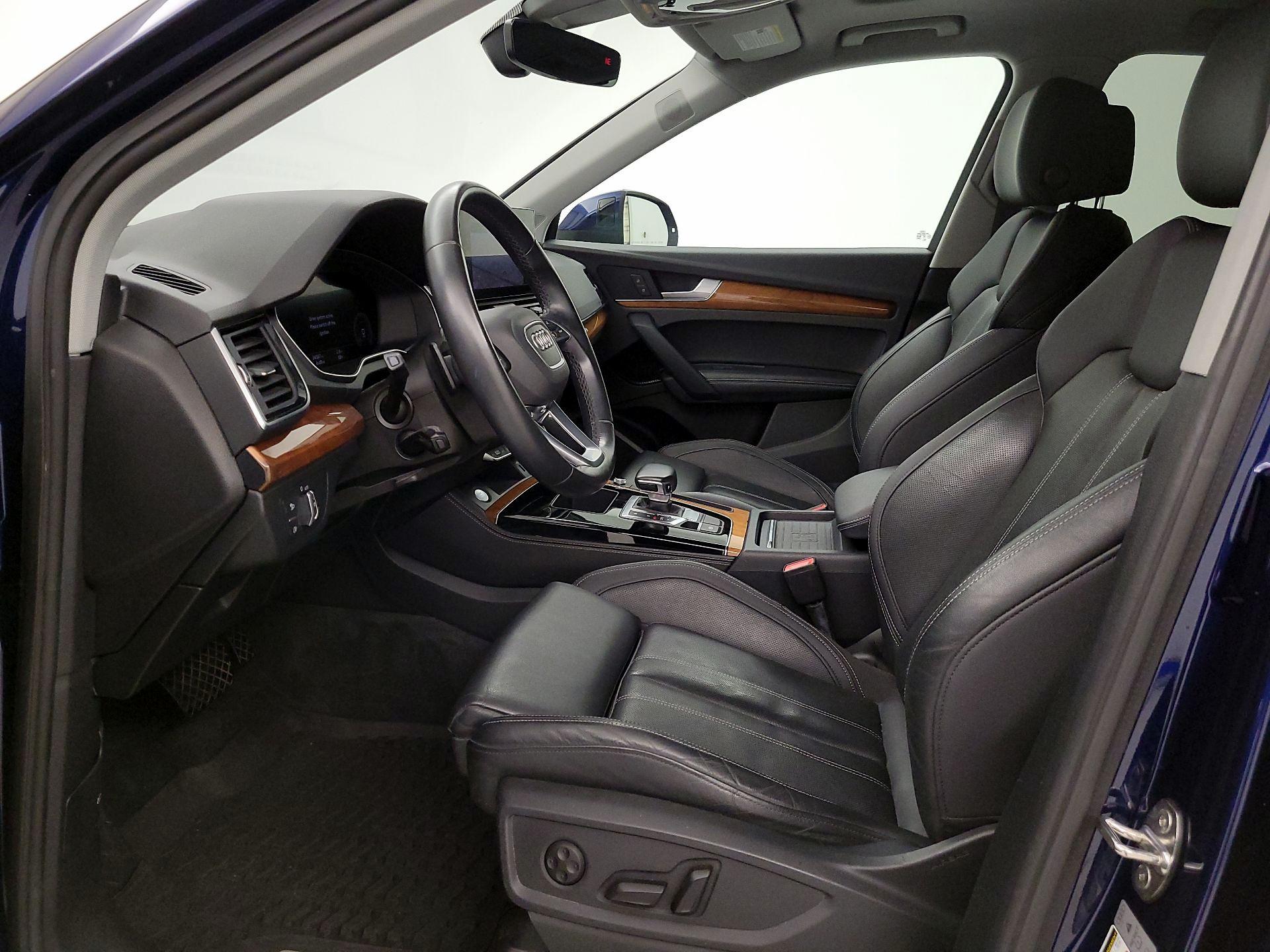 Thumbnail: 2021 Audi Q5 - 11