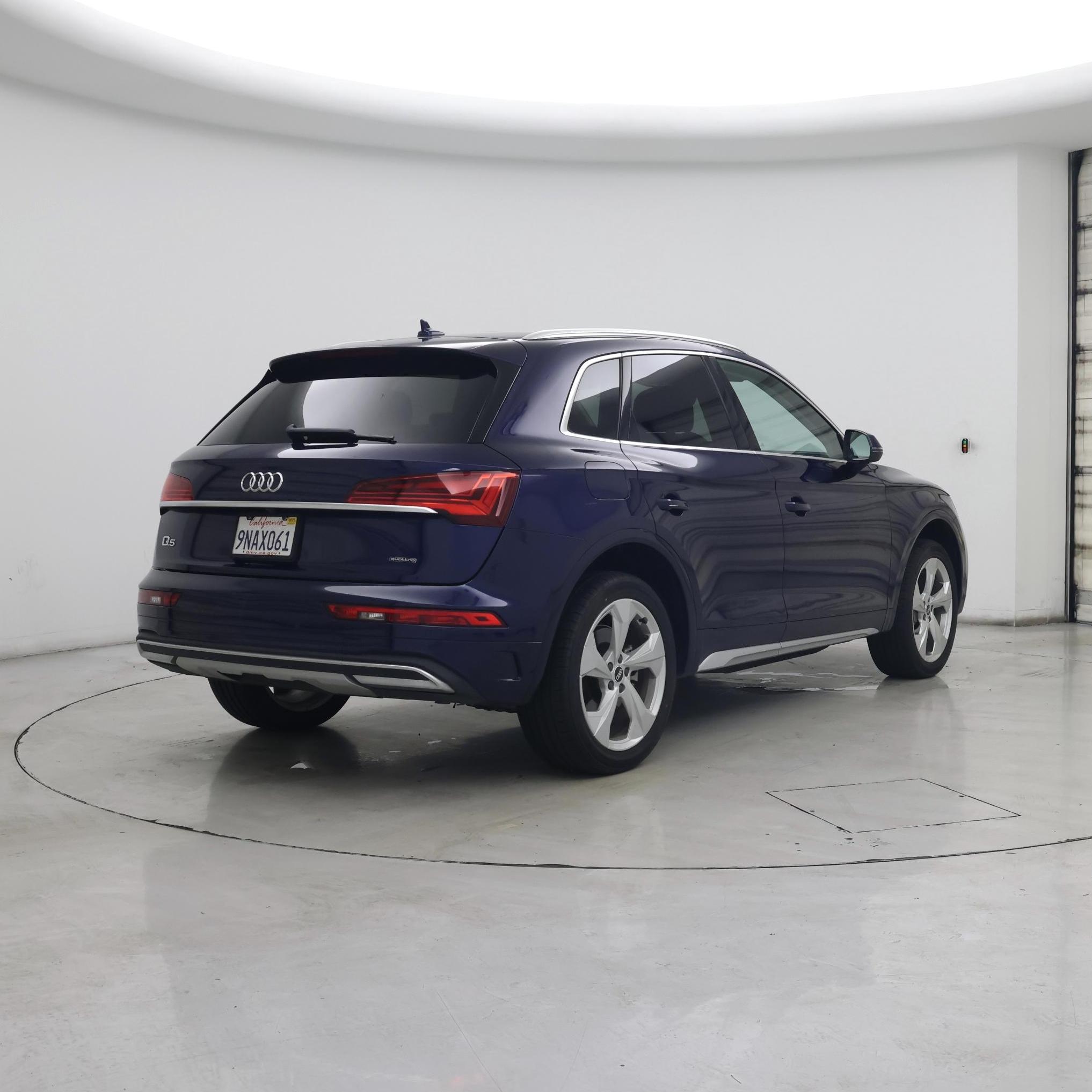 Thumbnail: 2021 Audi Q5 - 8