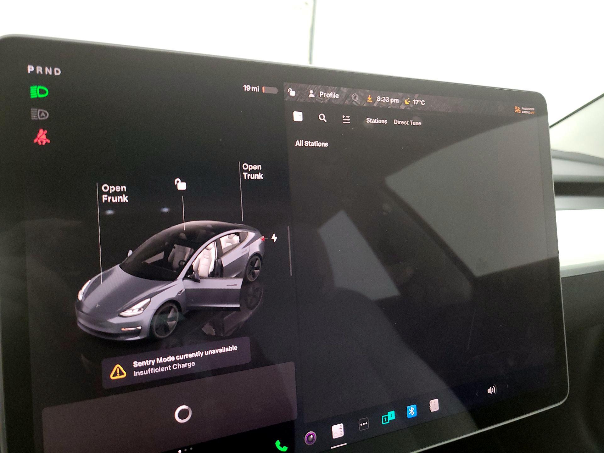 Thumbnail: 2023 Tesla Model 3 - 15