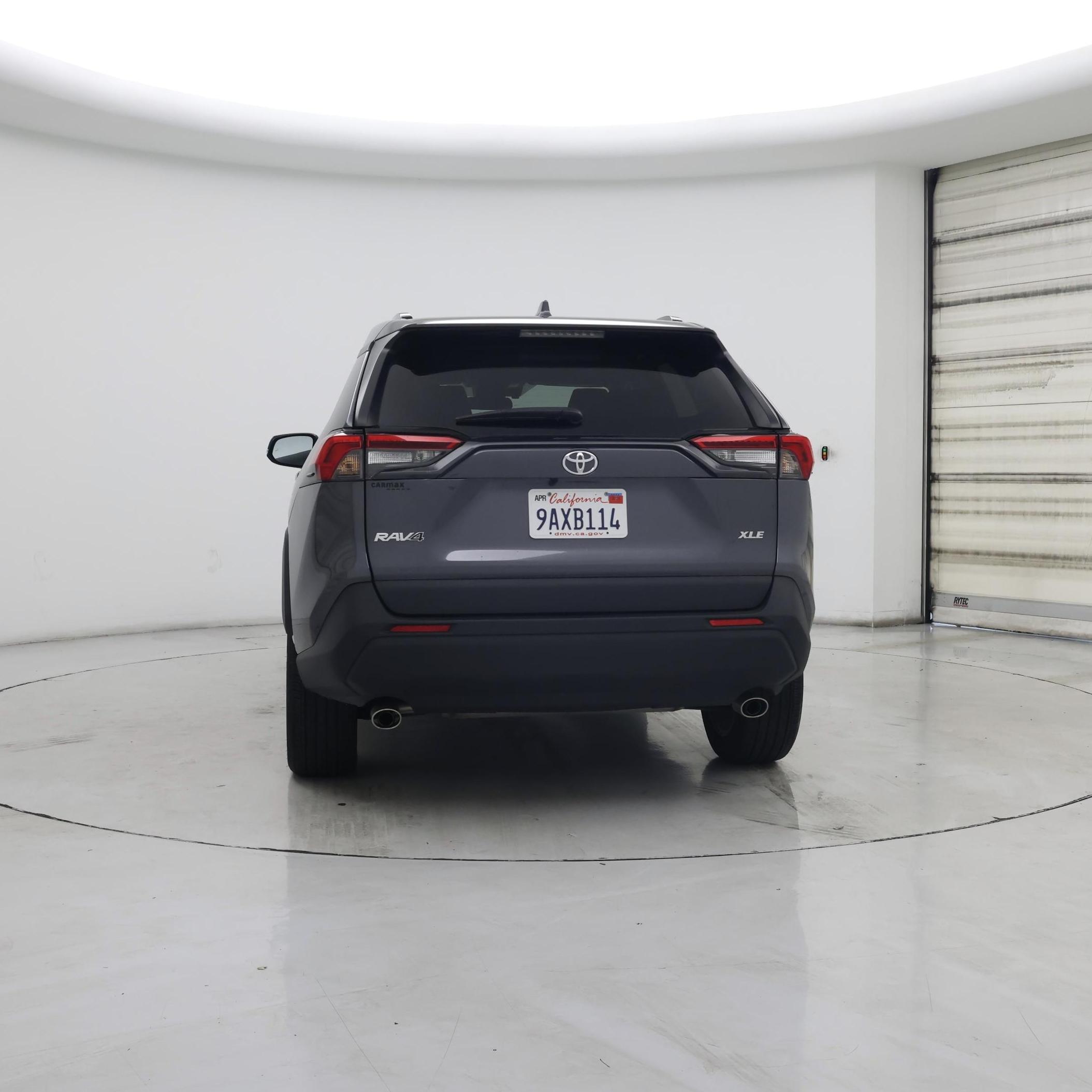 Thumbnail: 2022 Toyota RAV4 - 6