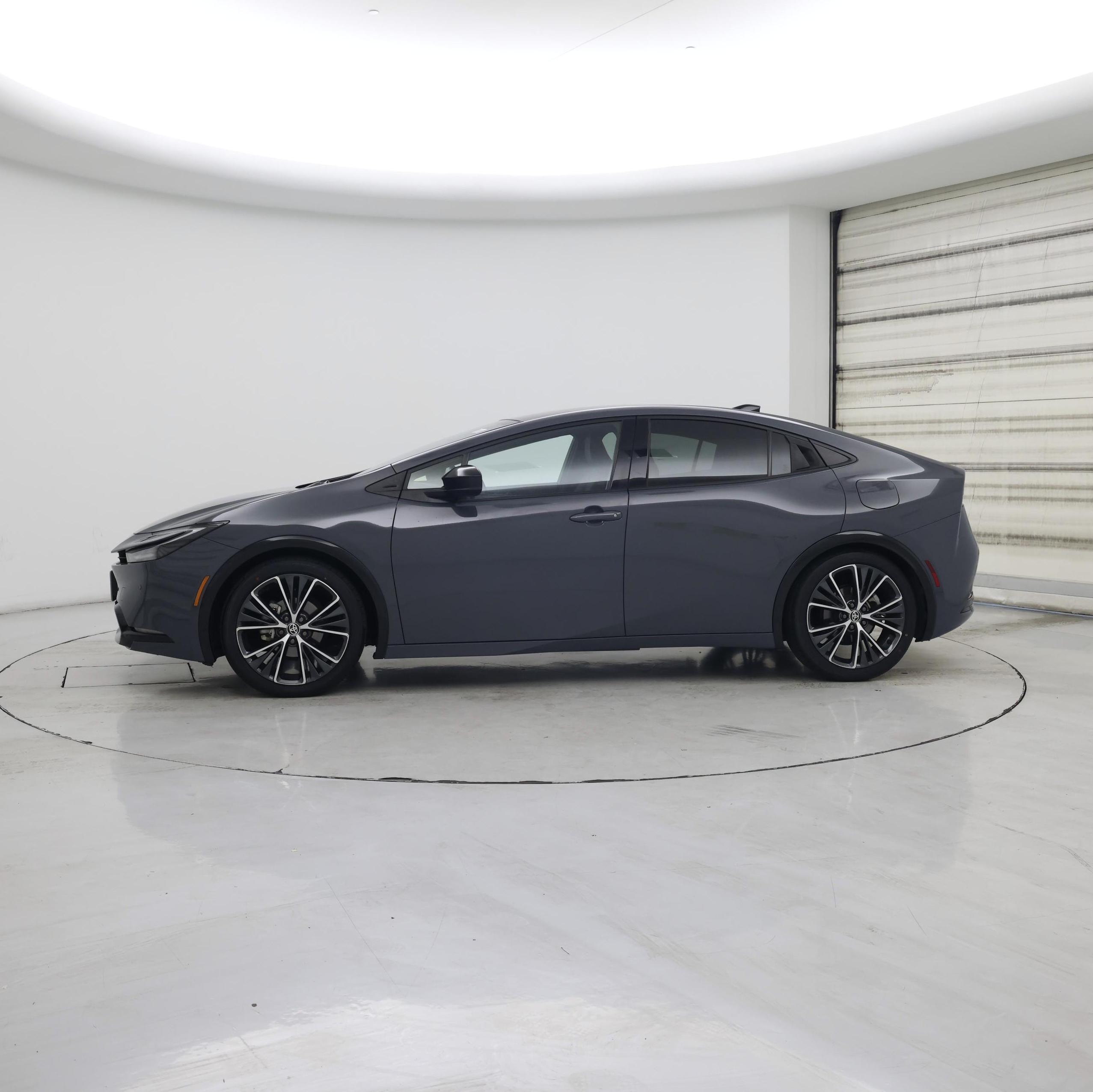 Thumbnail: 2024 Toyota Prius - 3