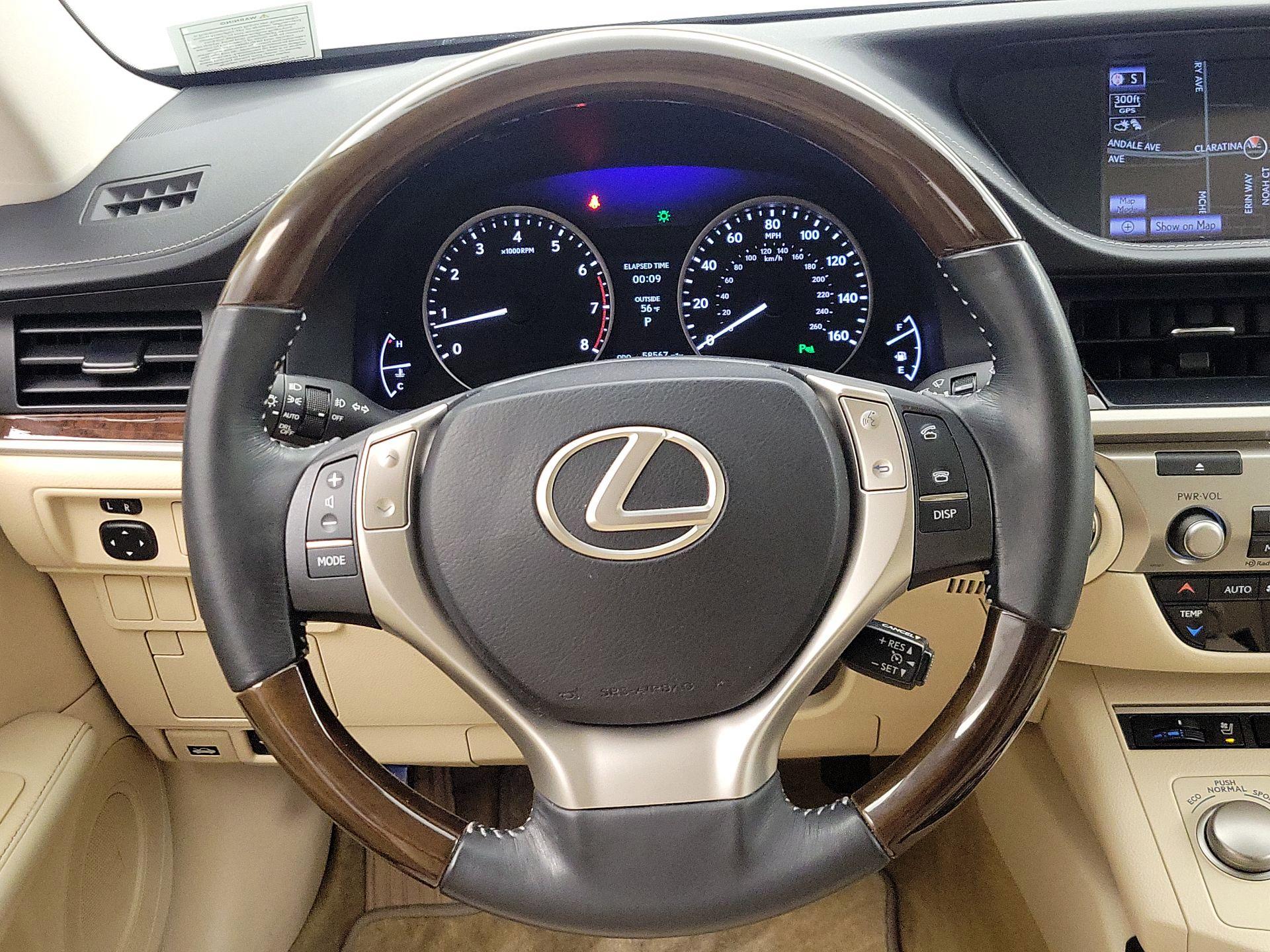 Thumbnail: 2014 Lexus ES - 10