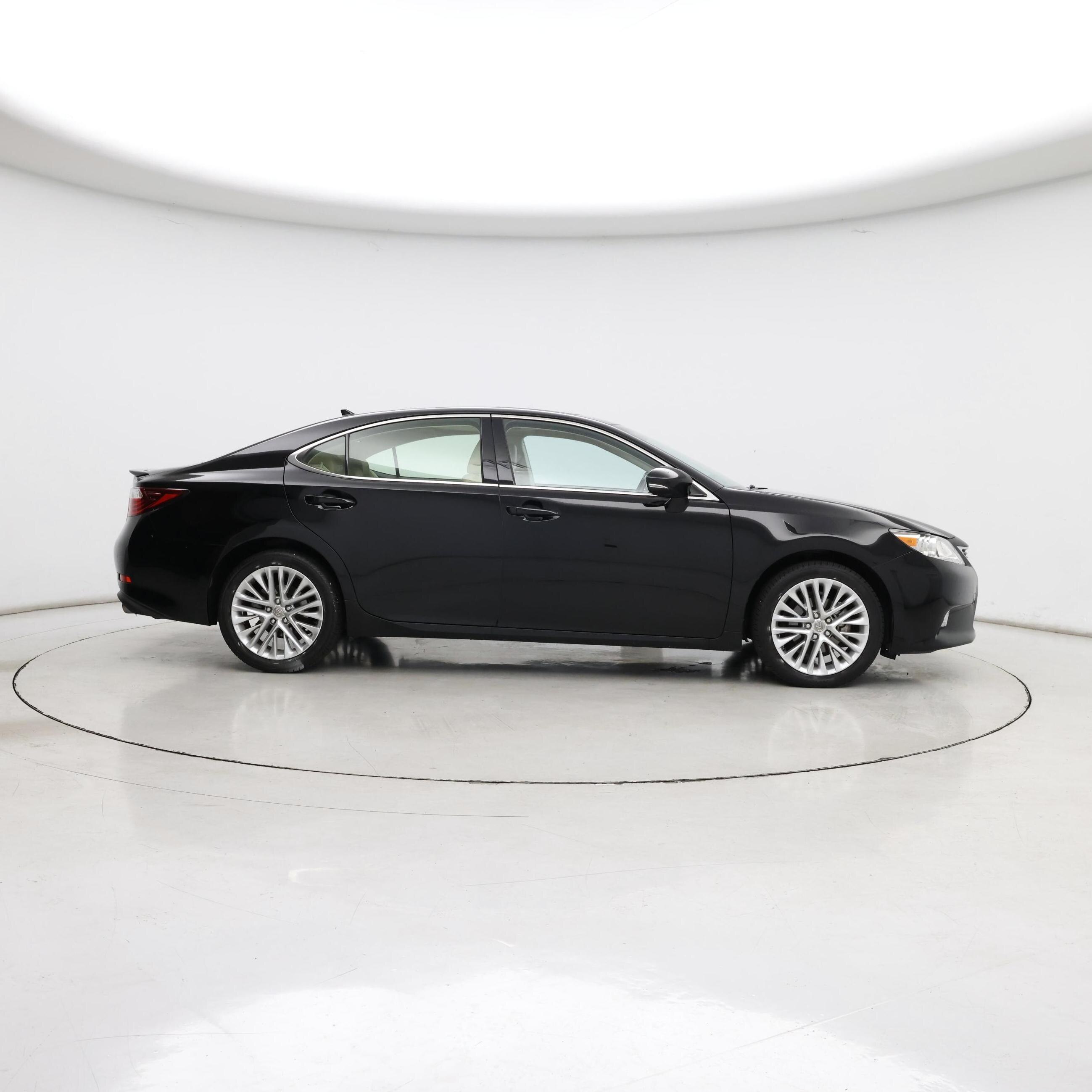 Thumbnail: 2014 Lexus ES - 7