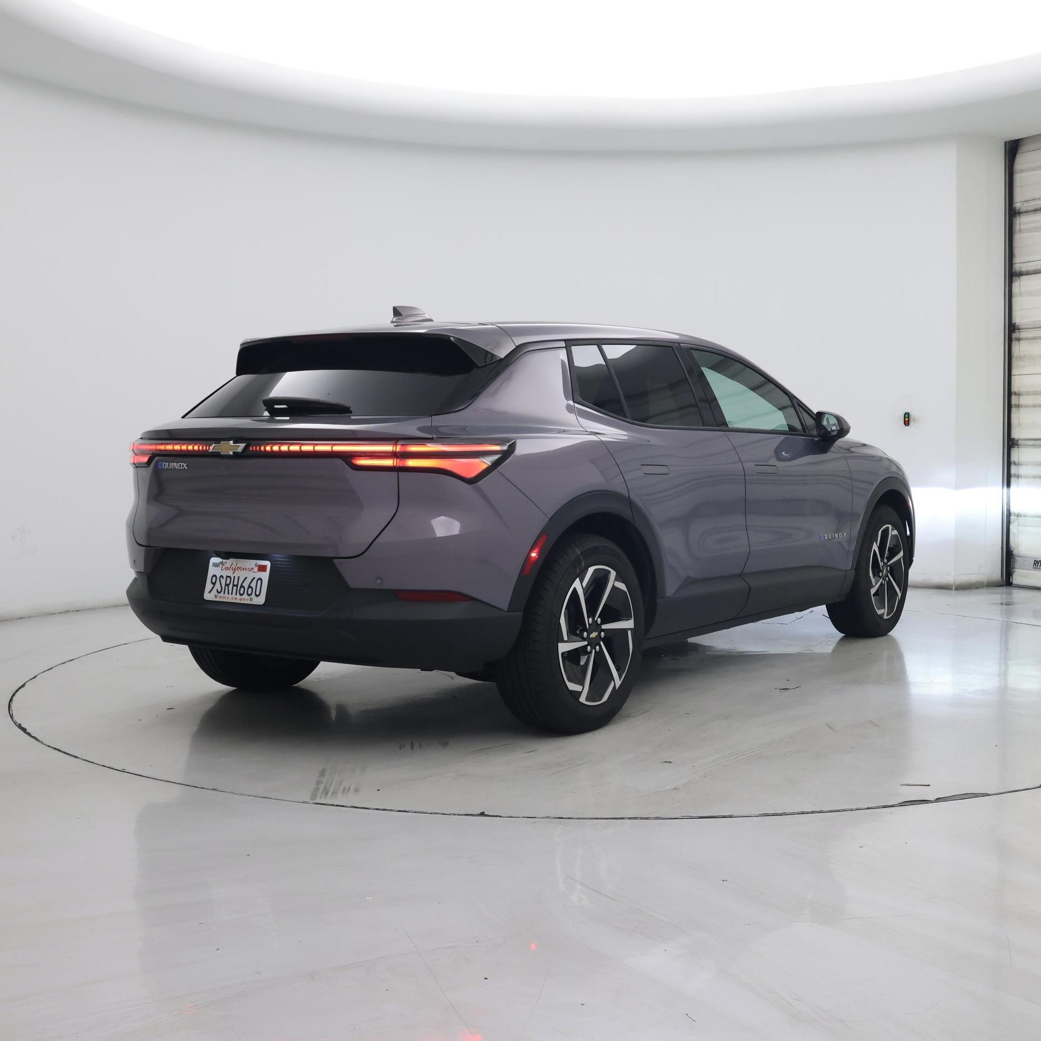 Thumbnail: 2025 Chevrolet Equinox - 8