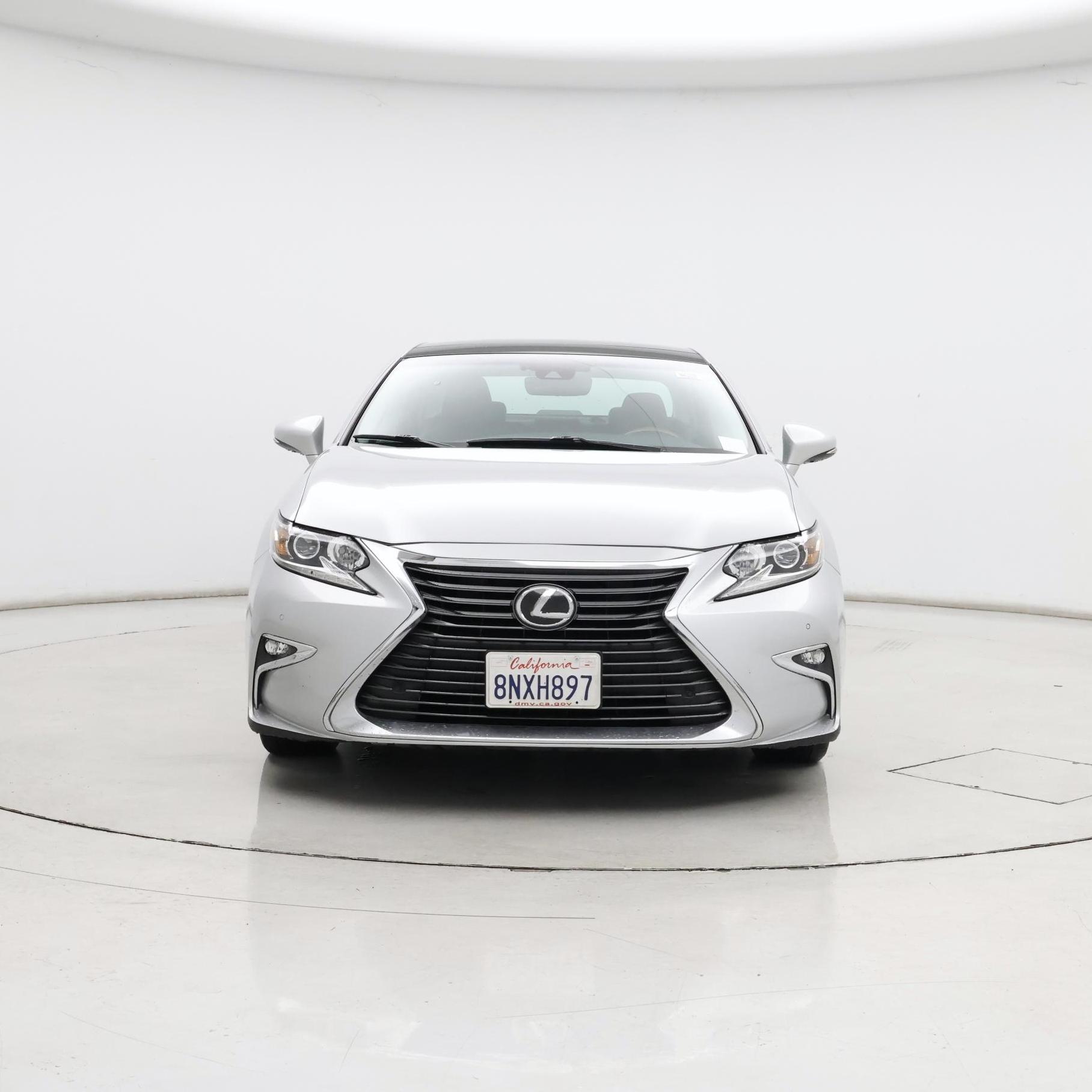 Thumbnail: 2017 Lexus ES - 5
