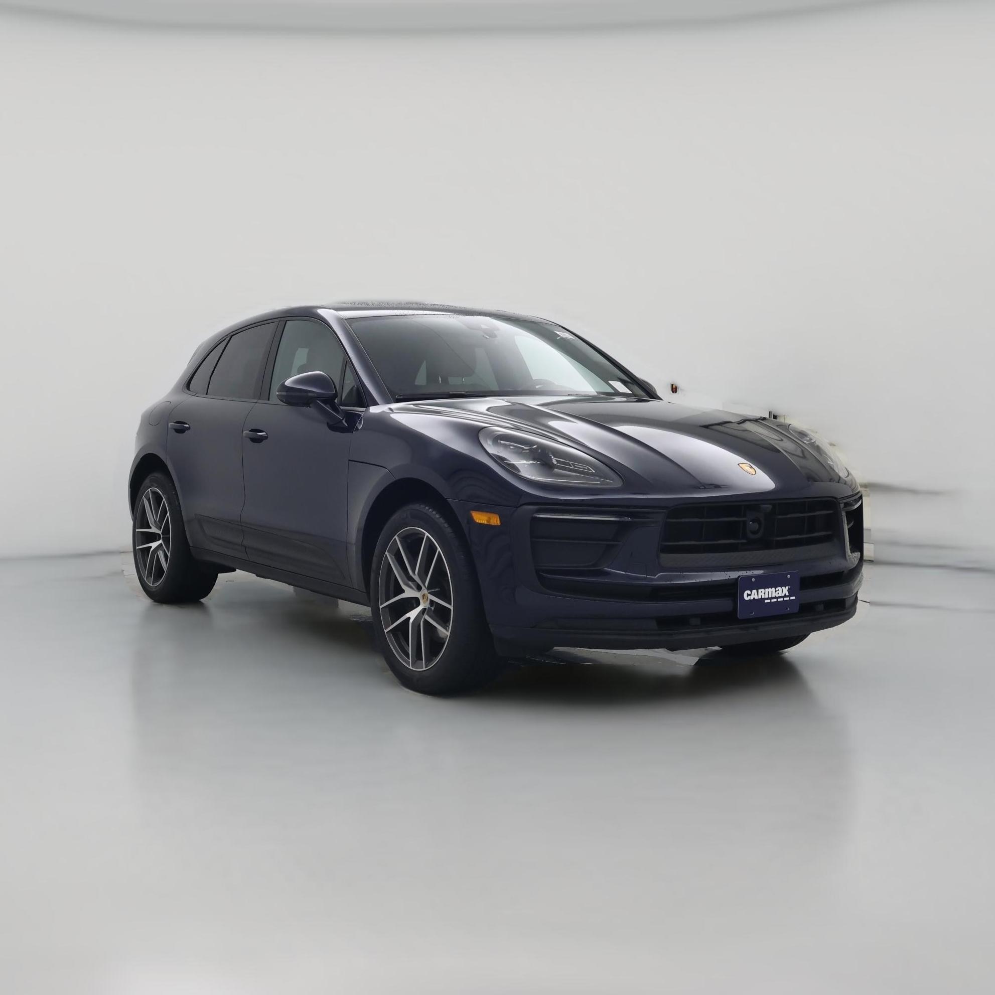 Thumbnail: 2023 Porsche Macan - 1