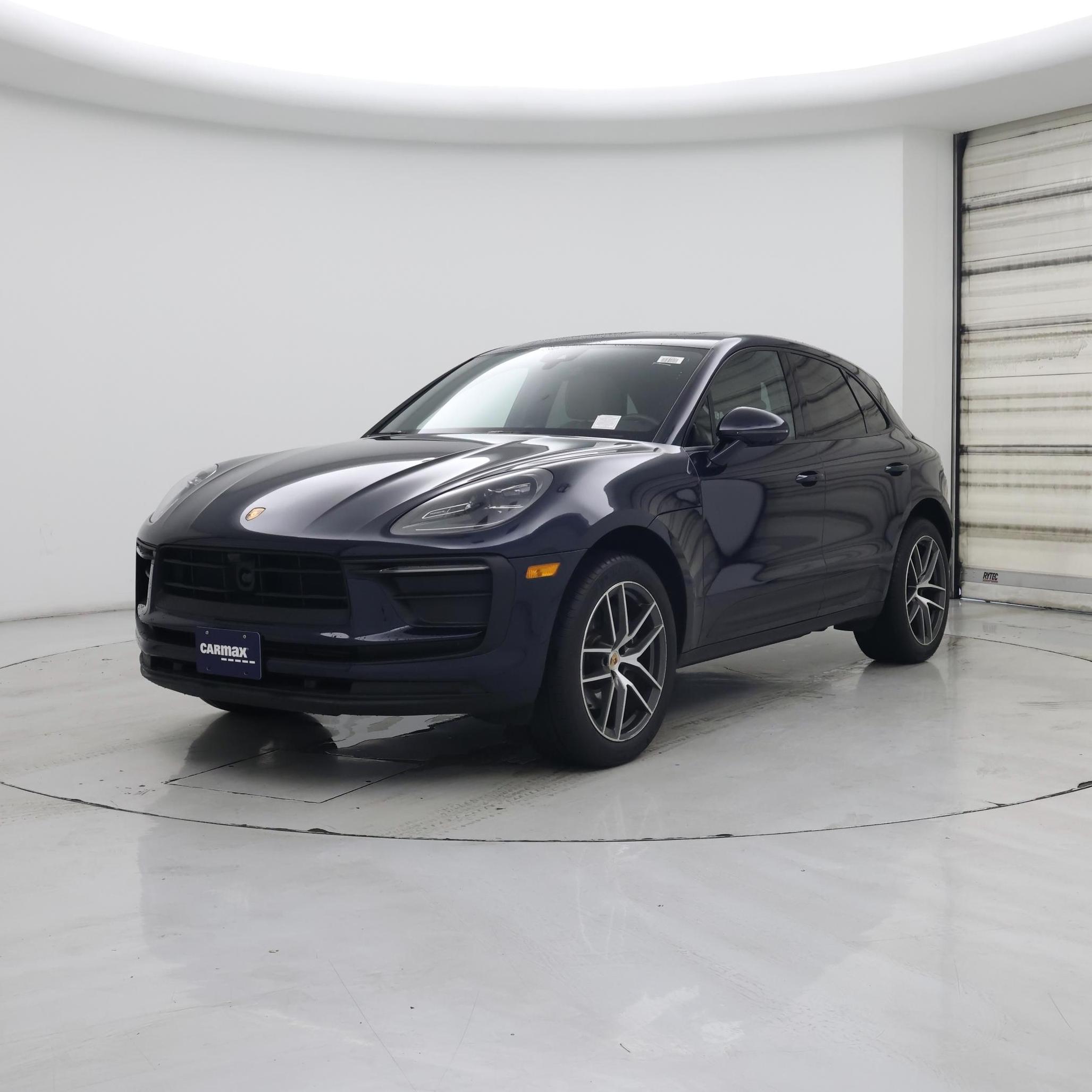 Thumbnail: 2023 Porsche Macan - 4