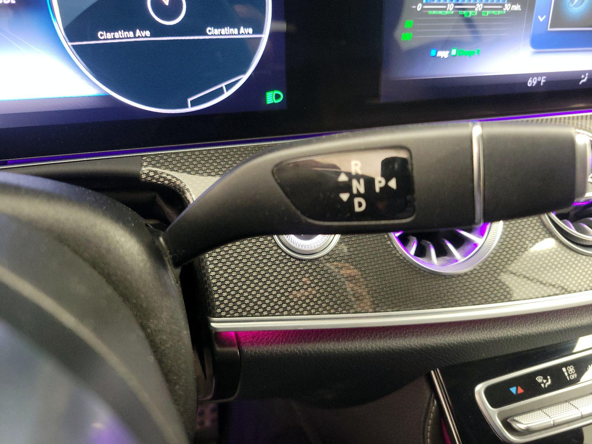 Thumbnail: 2019 Mercedes-Benz E-Class - 18