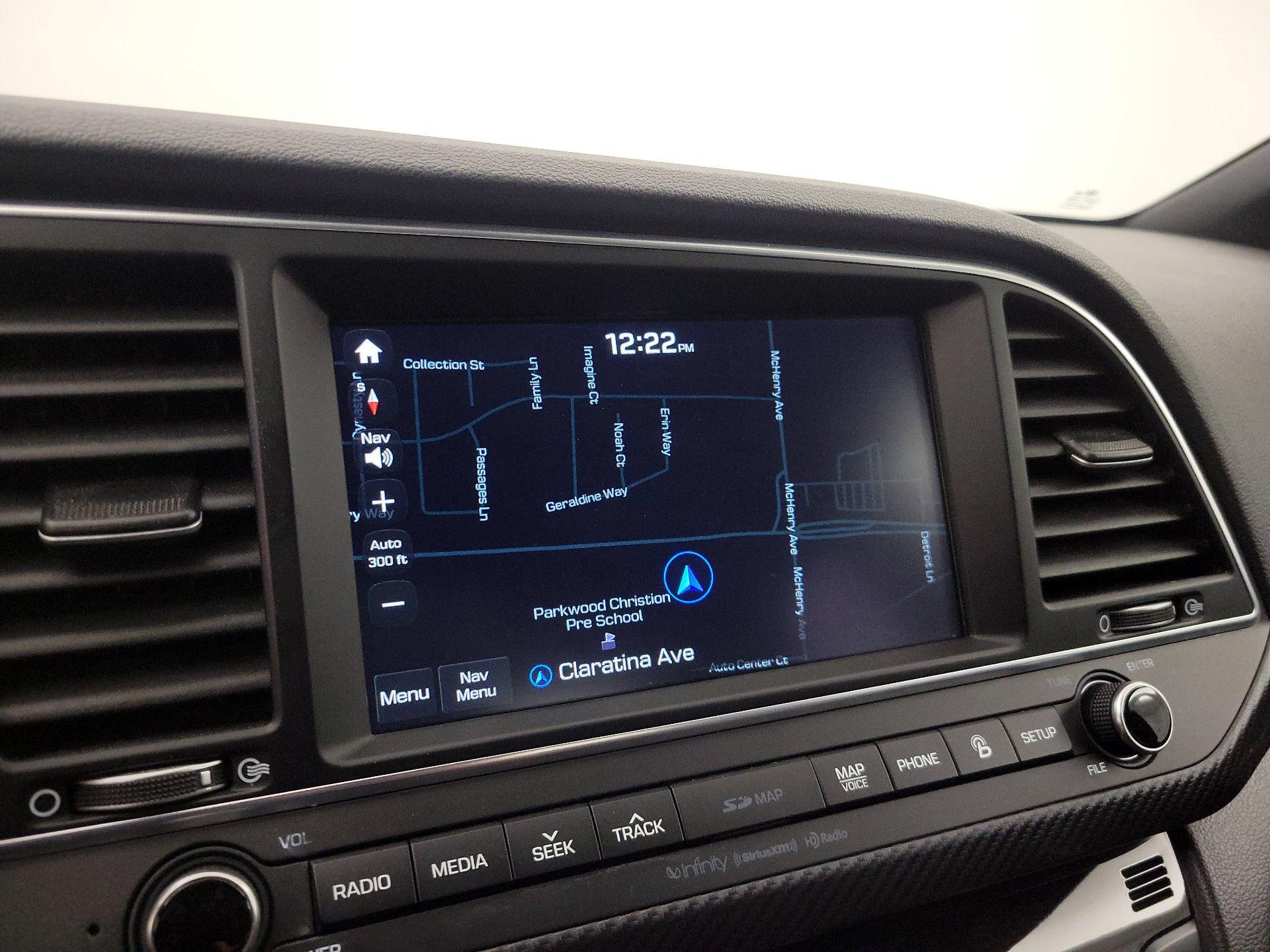 Thumbnail: 2018 Hyundai Elantra - 14